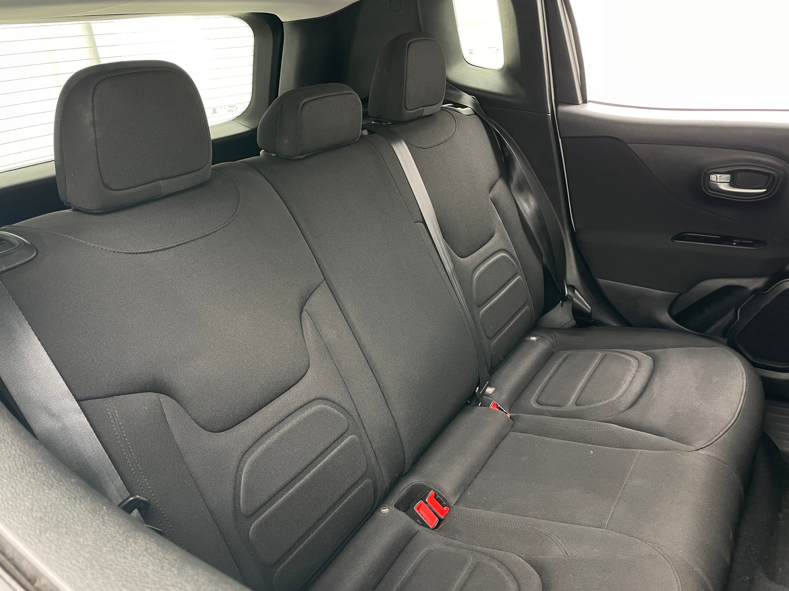 Thumbnail: 2020 Jeep Renegade - 6