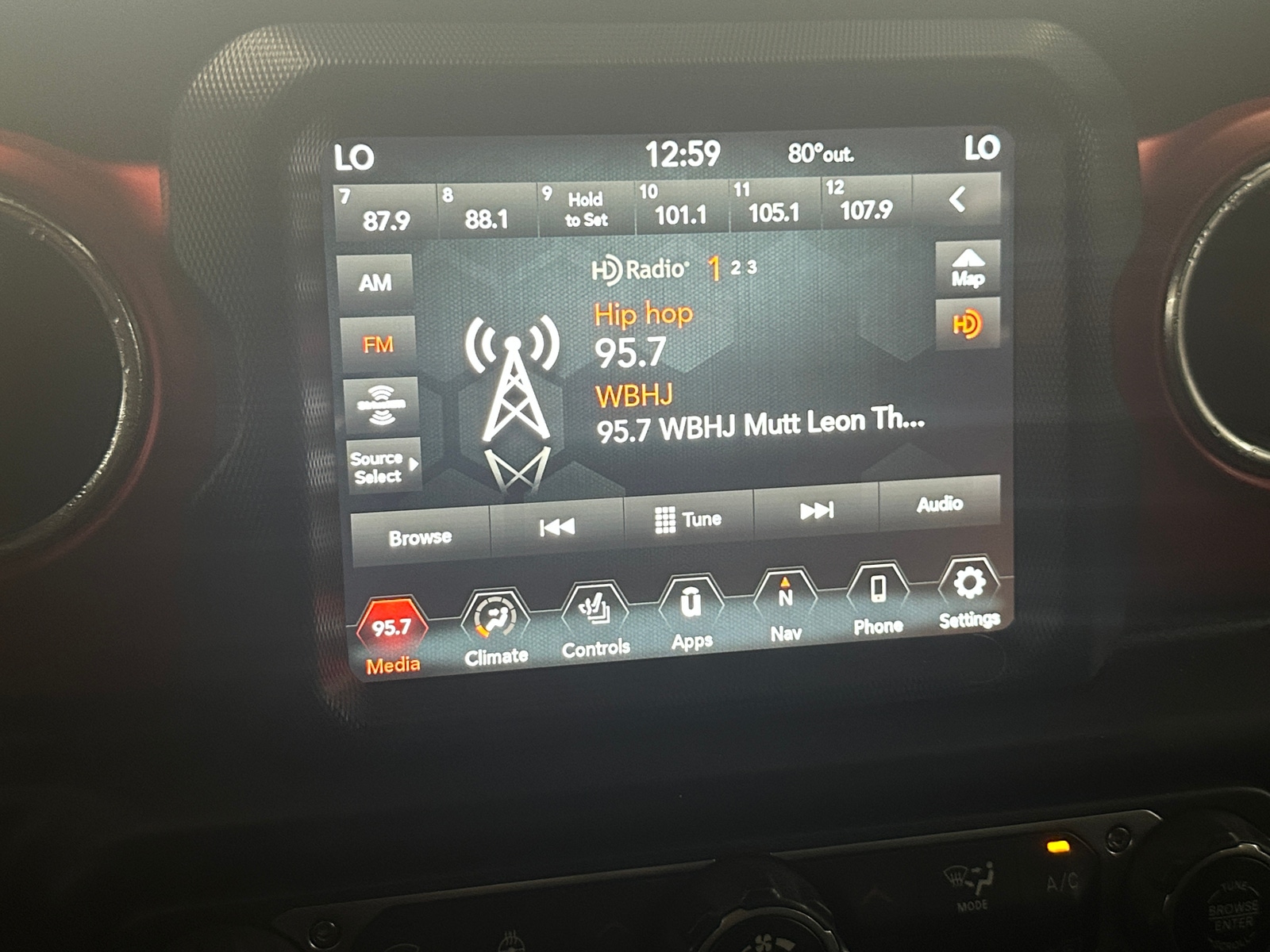 Thumbnail: 2021 Jeep Wrangler - 3