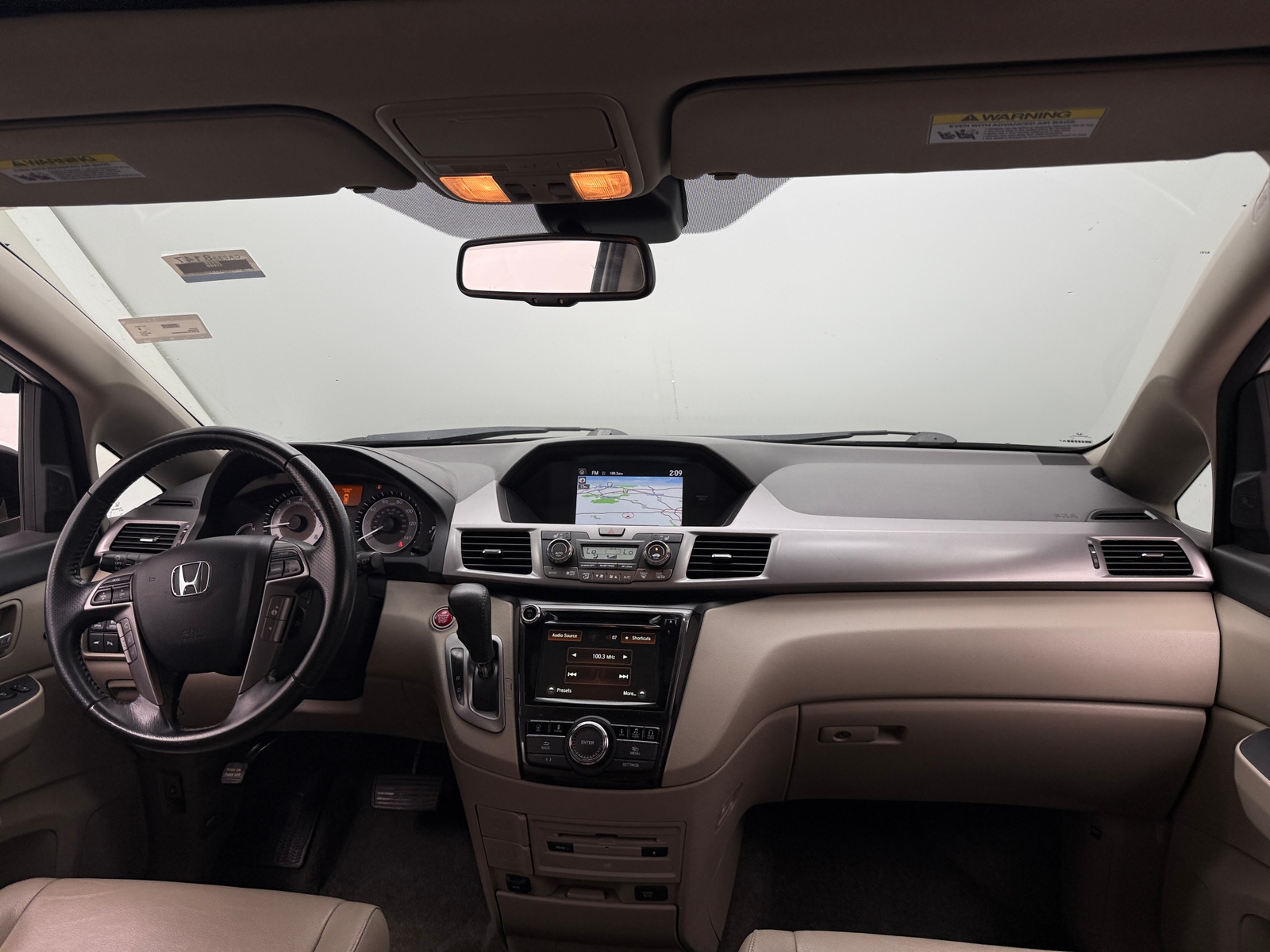 Thumbnail: 2017 Honda Odyssey - 2