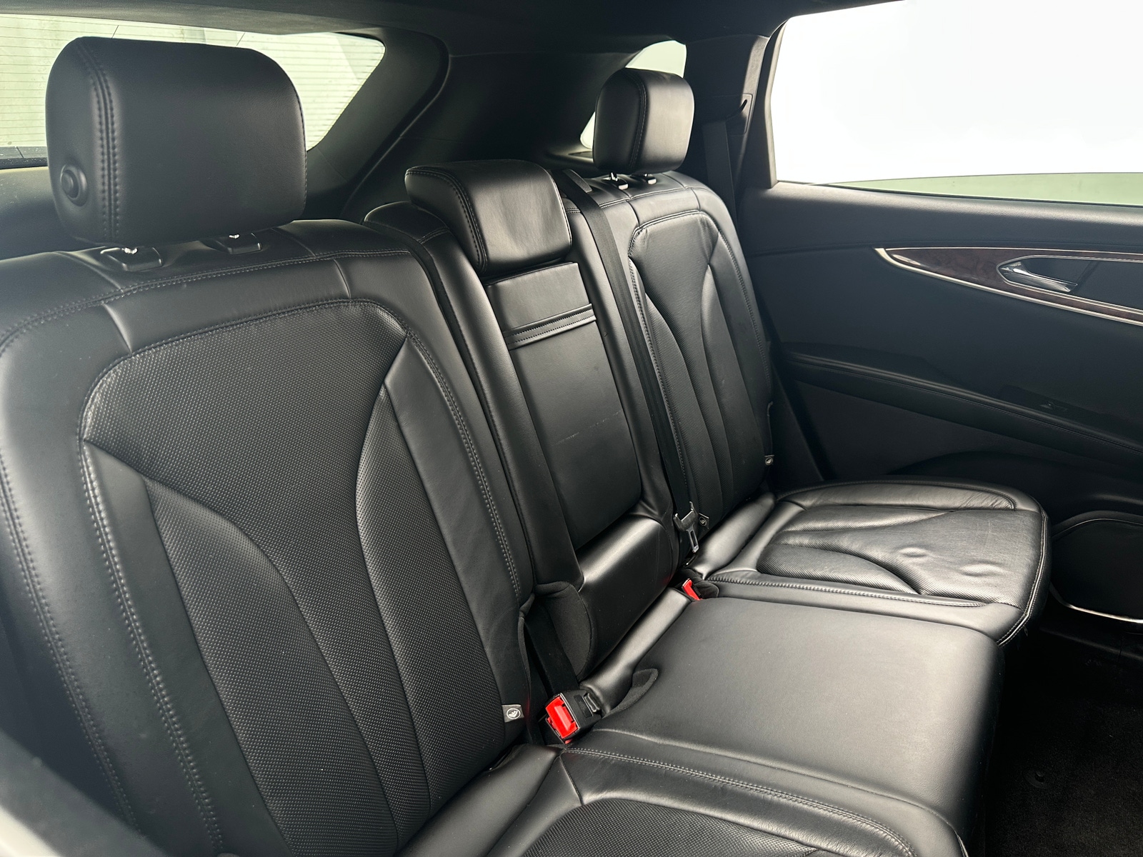 Thumbnail: 2020 Lincoln Nautilus - 5