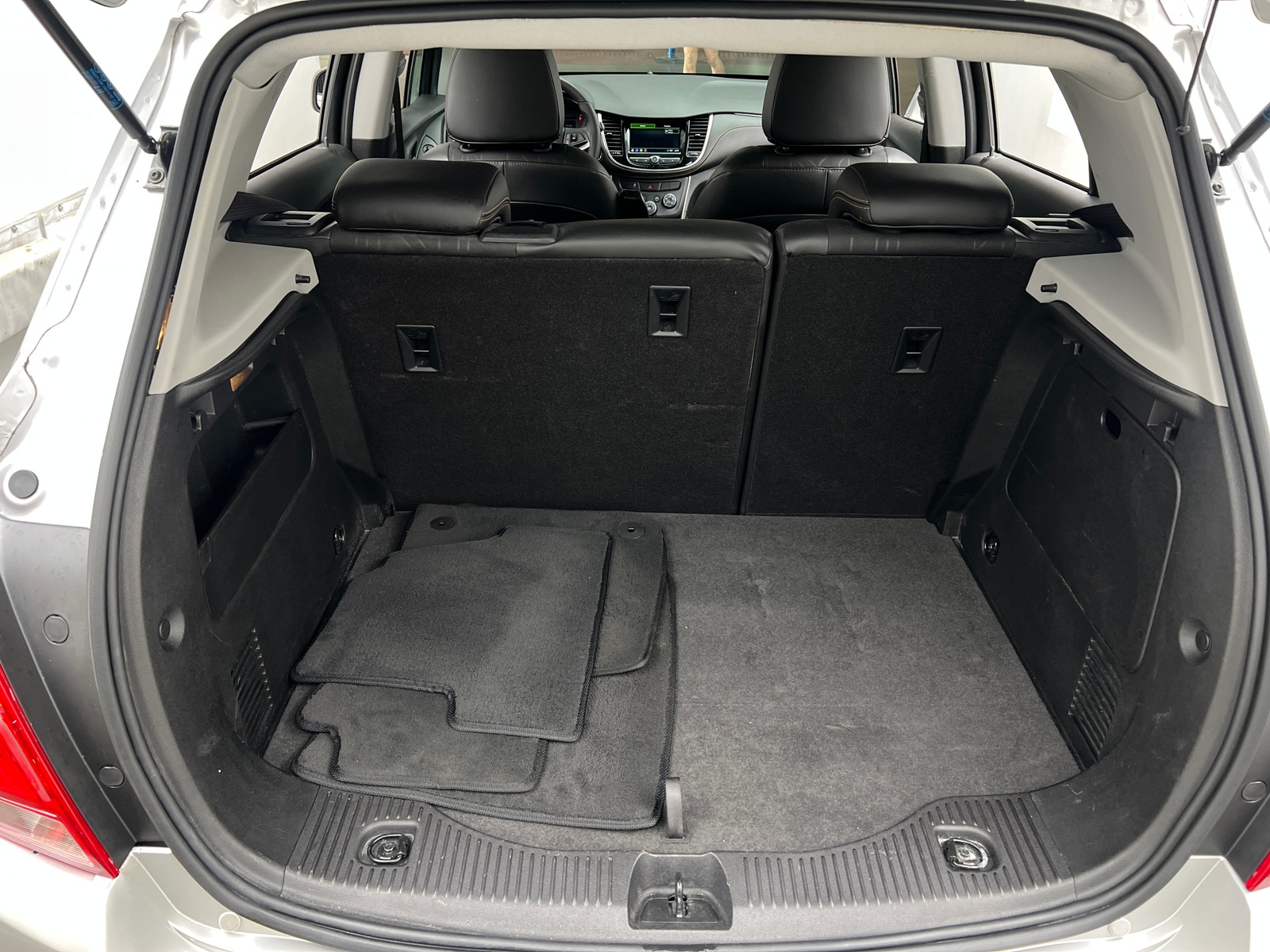 Thumbnail: 2018 Chevrolet Trax - 7