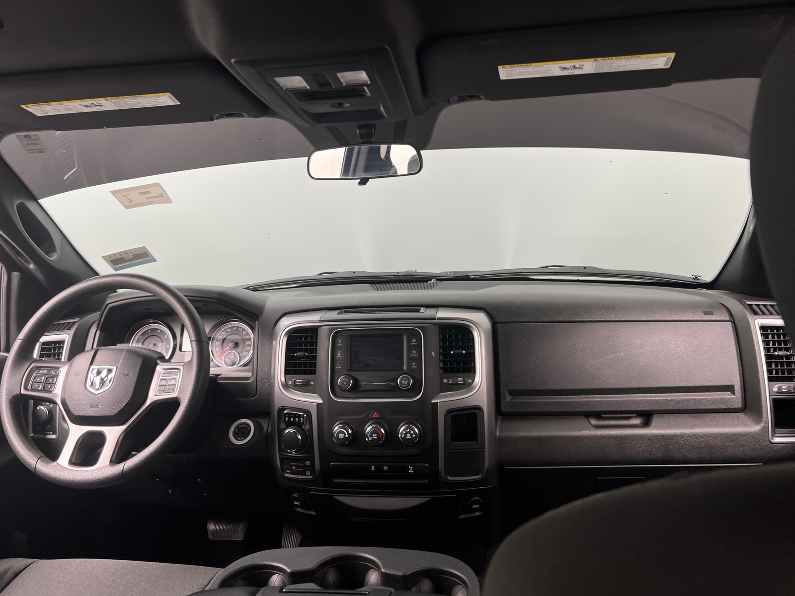 Thumbnail: 2024 RAM 1500 Classic - 3