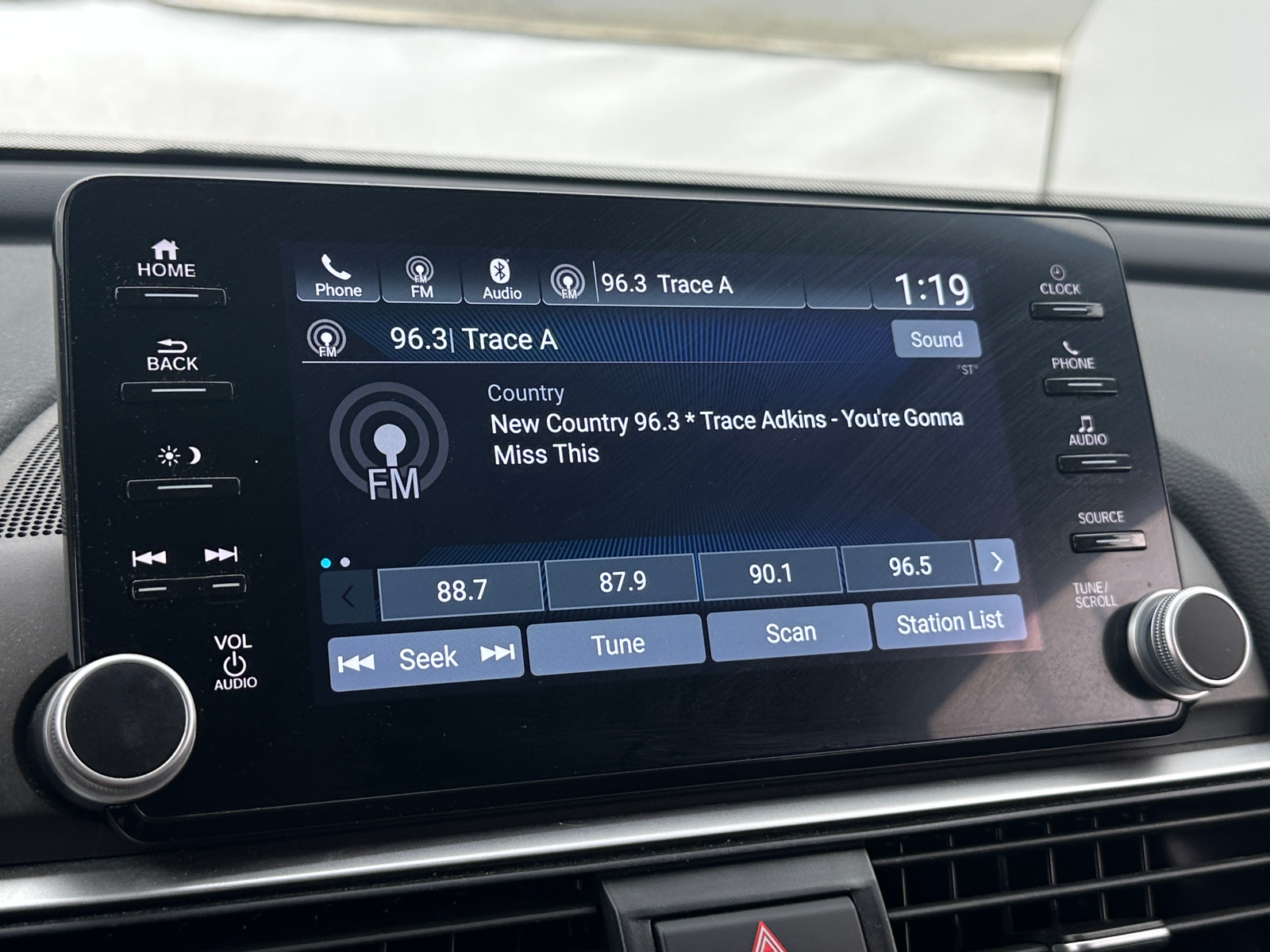Thumbnail: 2021 Honda Accord - 4