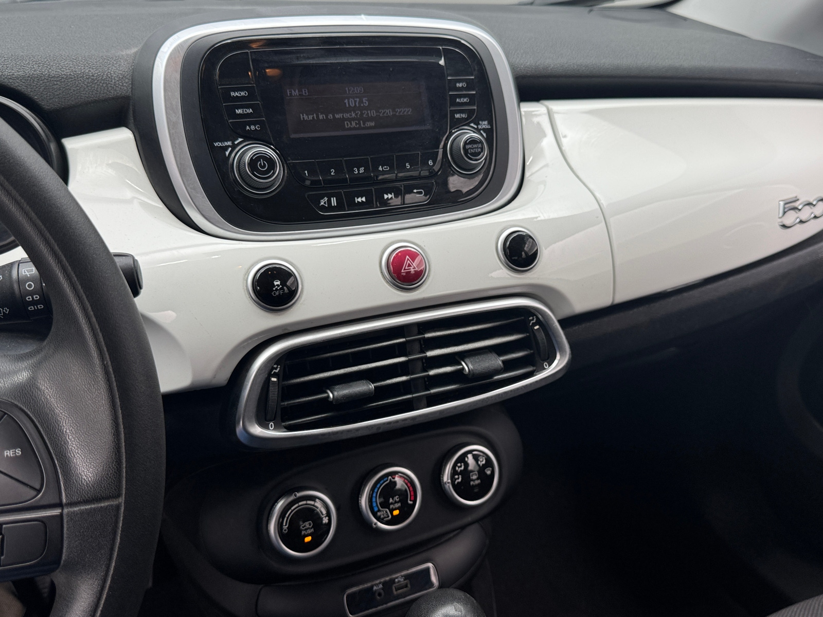 Thumbnail: 2016 Fiat 500X - 4
