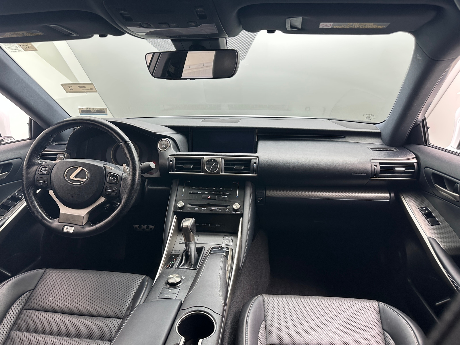 Thumbnail: 2017 Lexus IS - 2
