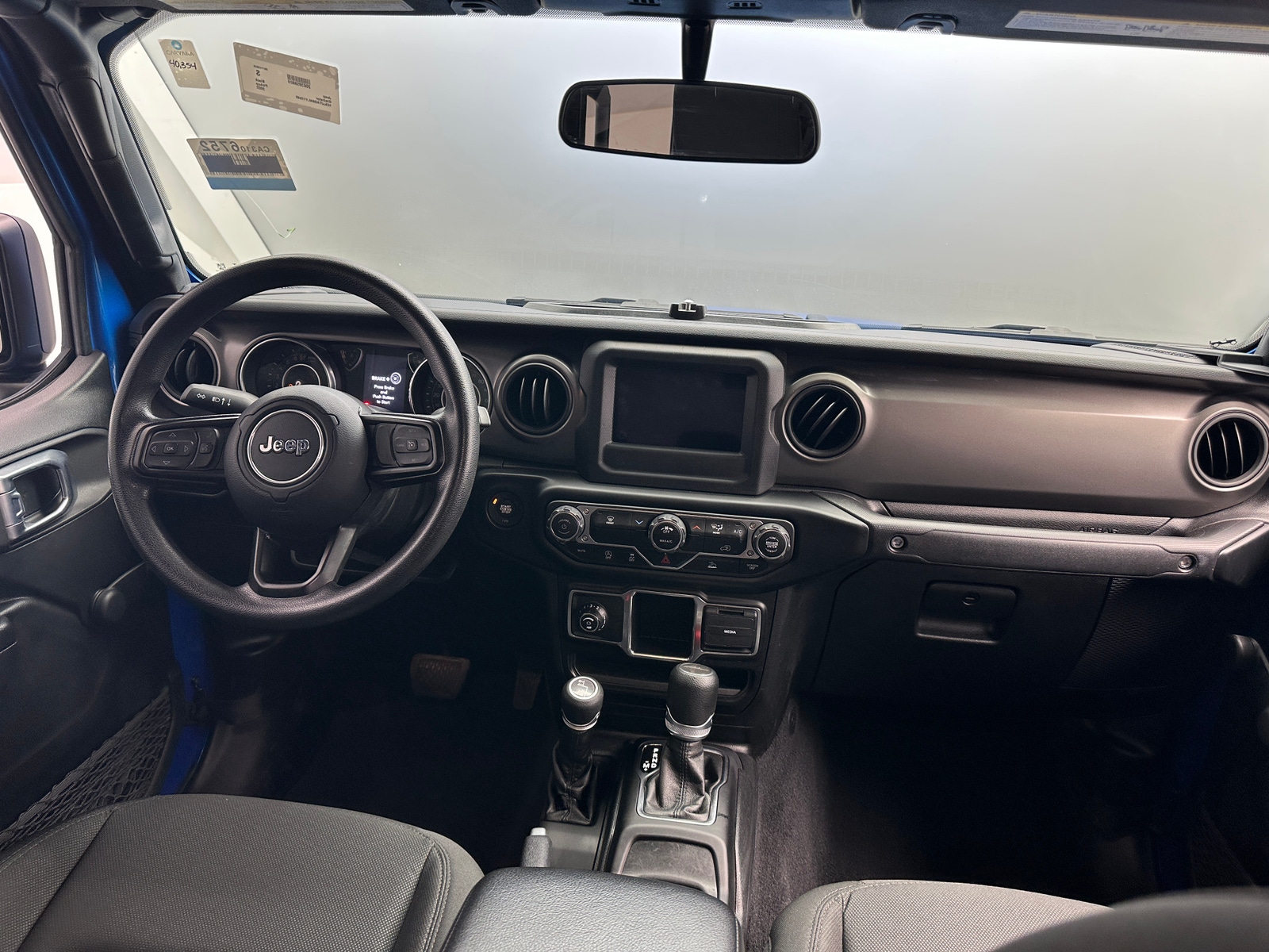 Thumbnail: 2022 Jeep Gladiator - 3