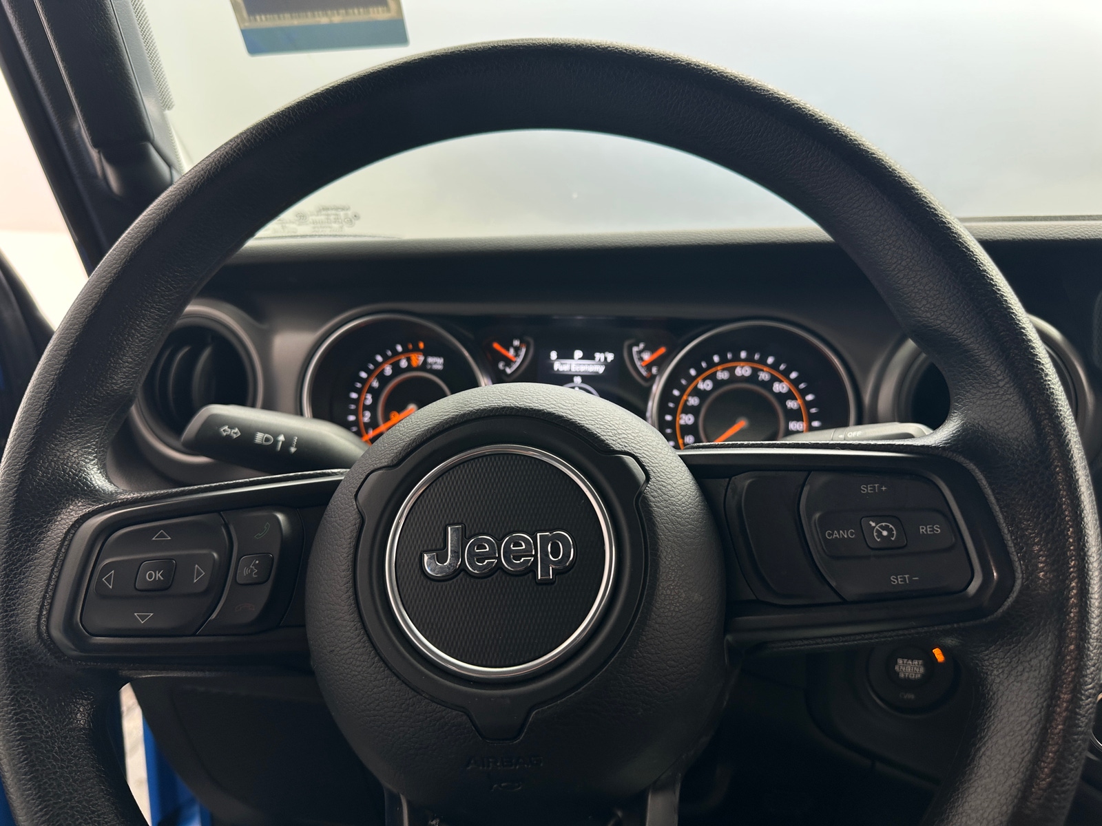 Thumbnail: 2022 Jeep Gladiator - 5