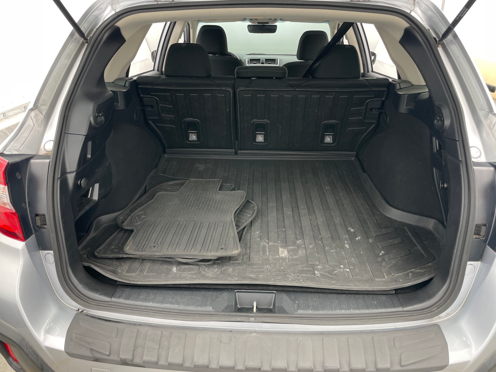 Thumbnail: 2018 Subaru Outback - 7