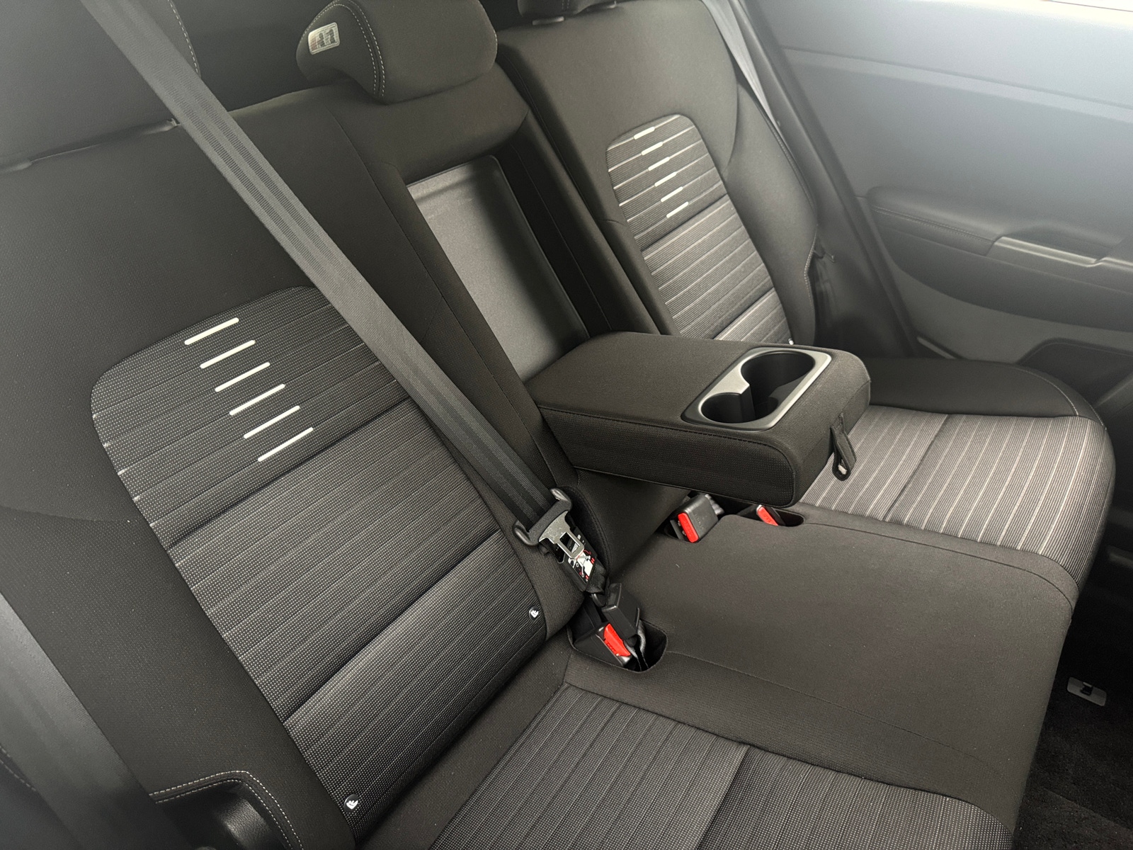Thumbnail: 2018 Kia Sportage - 6