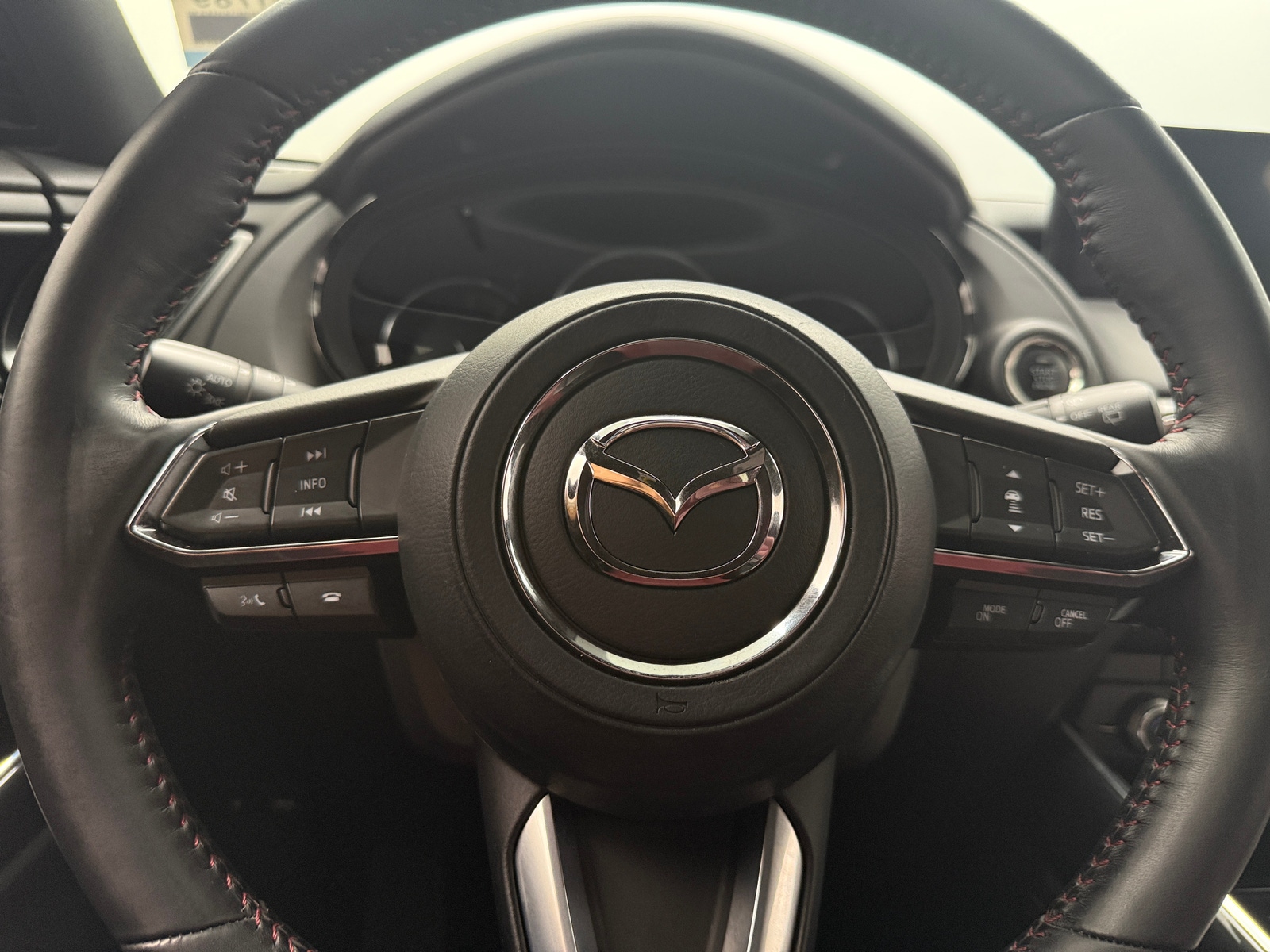 Thumbnail: 2023 Mazda CX-9 - 4