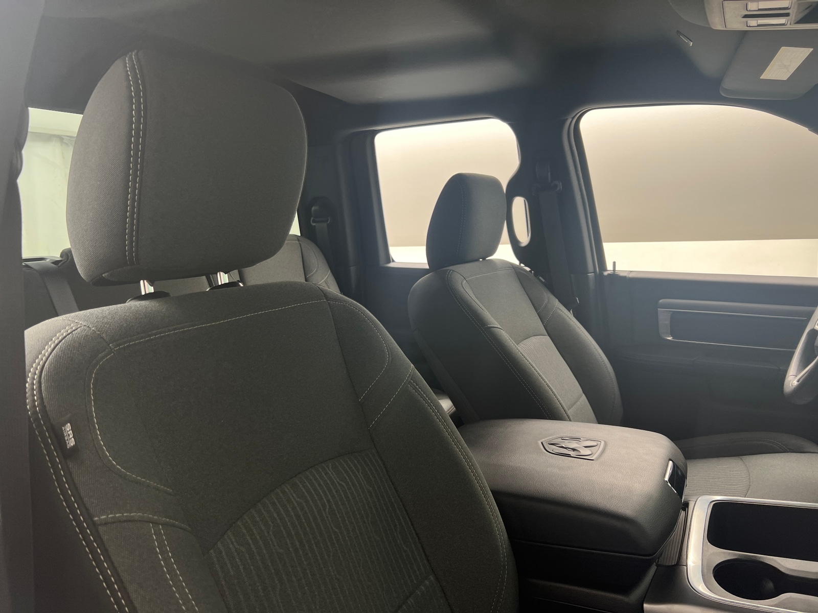 Thumbnail: 2022 RAM 1500 Classic - 2