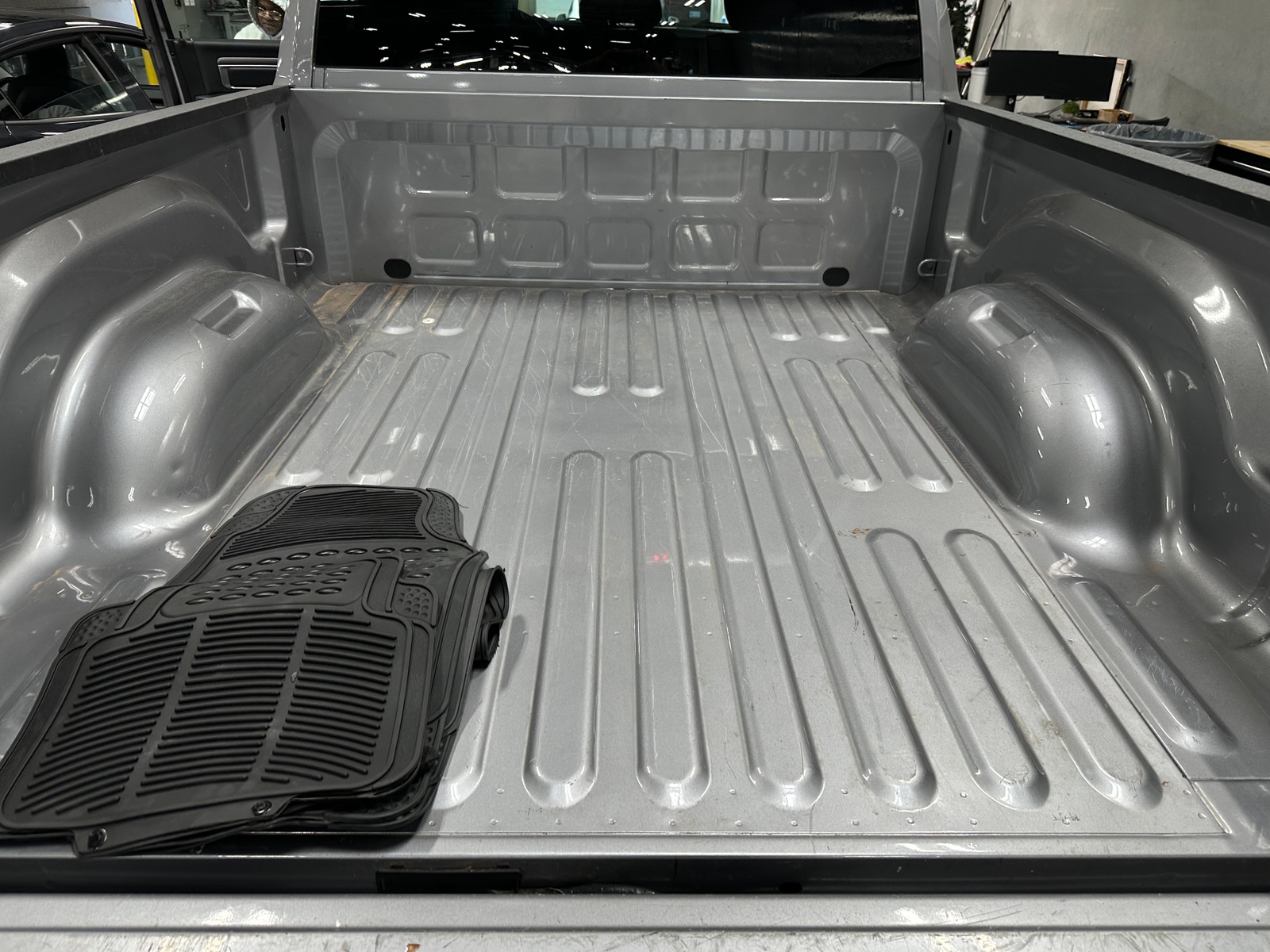 Thumbnail: 2022 RAM 1500 Classic - 7