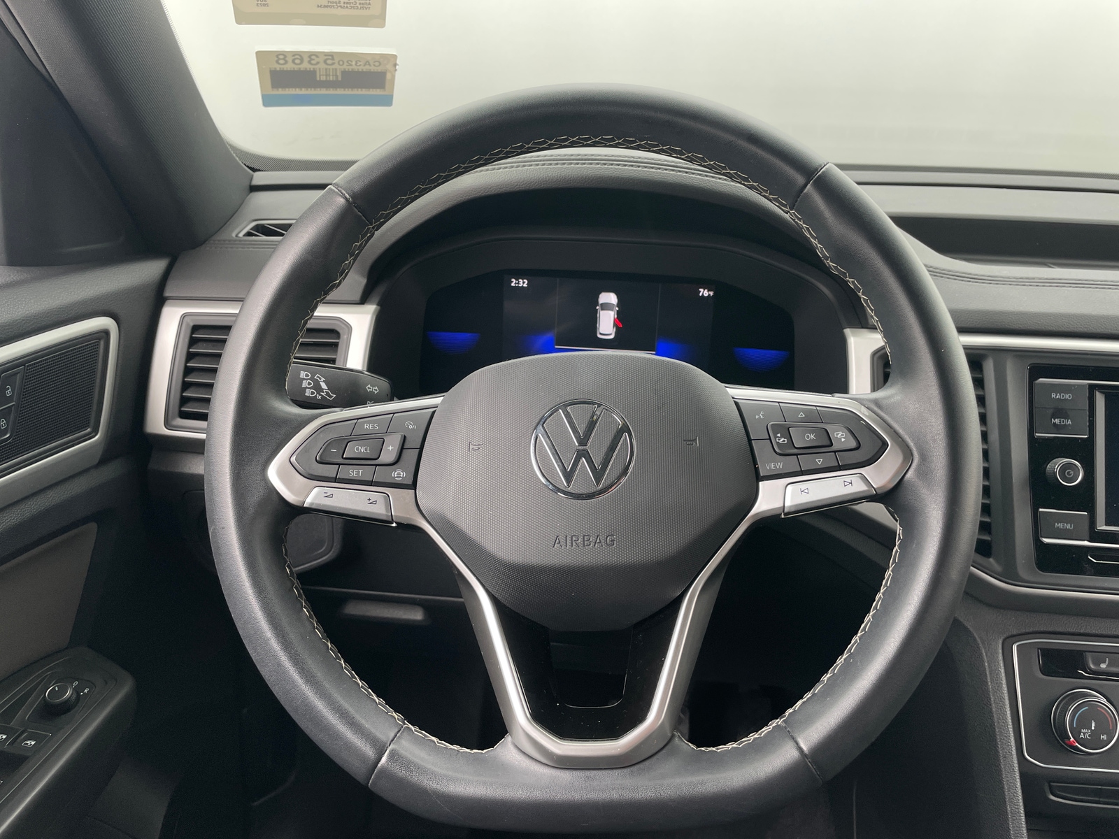 Thumbnail: 2023 Volkswagen Atlas - 4
