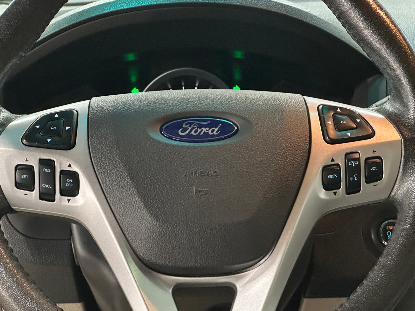 Thumbnail: 2015 Ford Explorer - 4