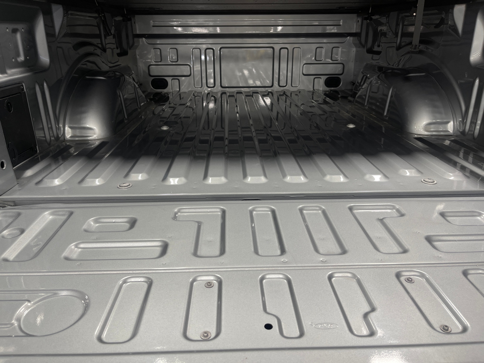 Thumbnail: 2024 Ford Econoline - 6