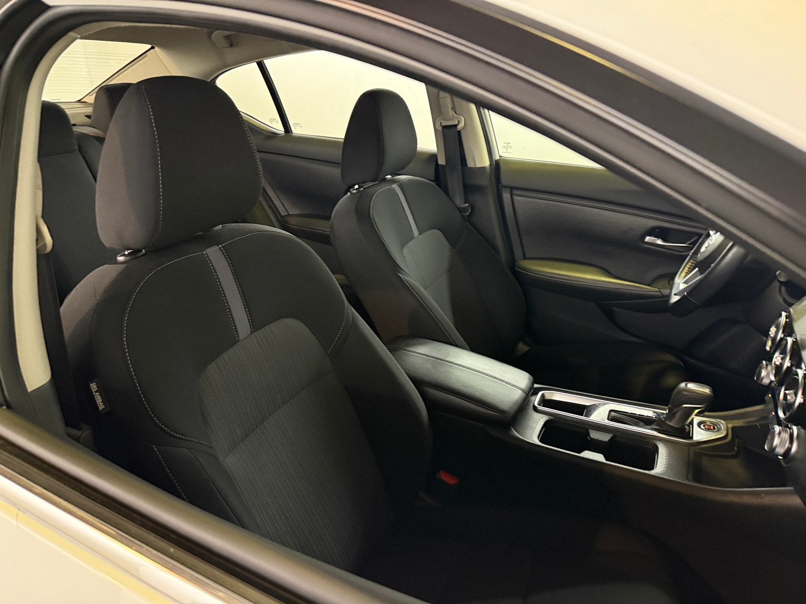 Thumbnail: 2023 Nissan Sentra - 2