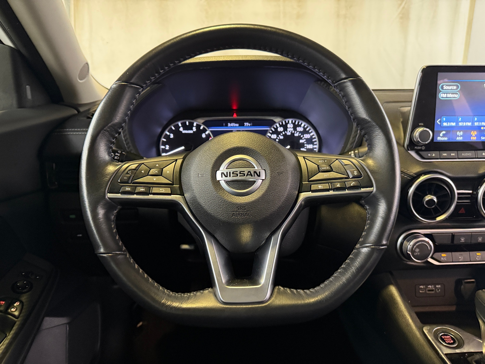 Thumbnail: 2023 Nissan Sentra - 5