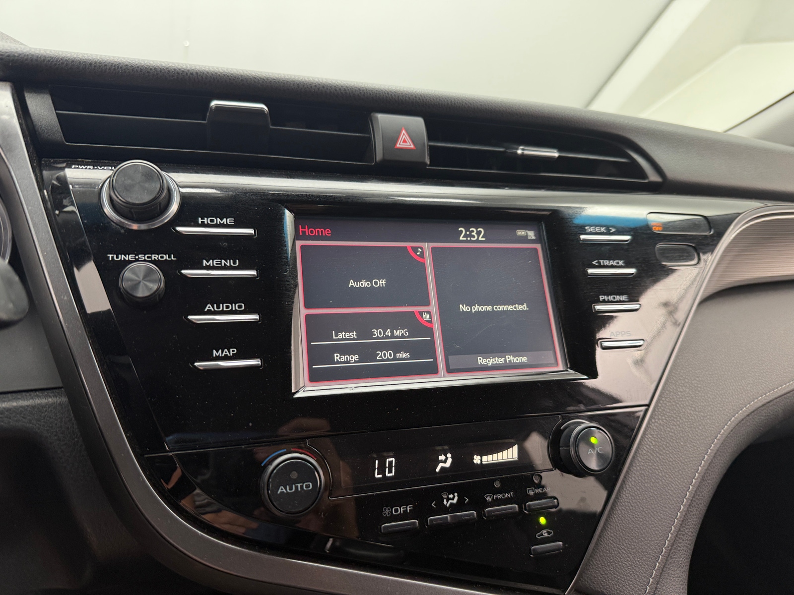Thumbnail: 2019 Toyota Camry - 4