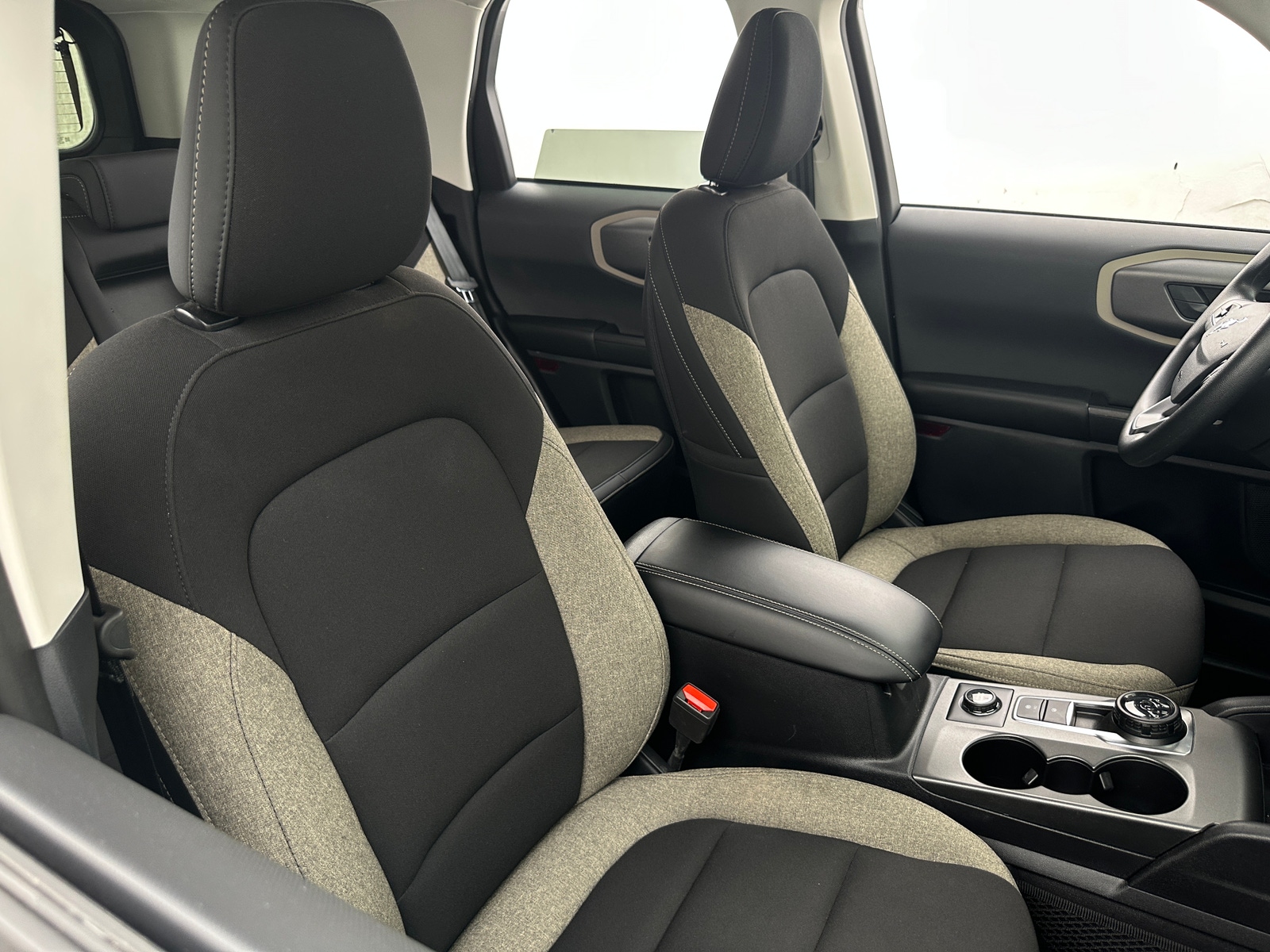 Thumbnail: 2025 Ford Bronco Sport - 2