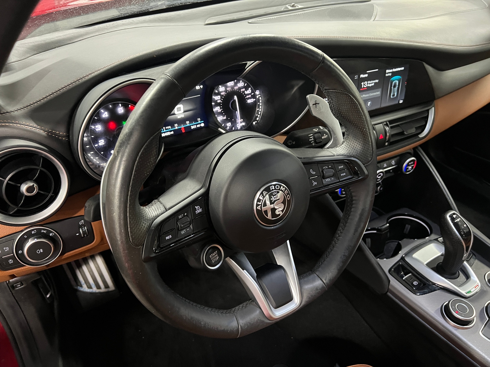 Thumbnail: 2020 Alfa Romeo Giulia - 4