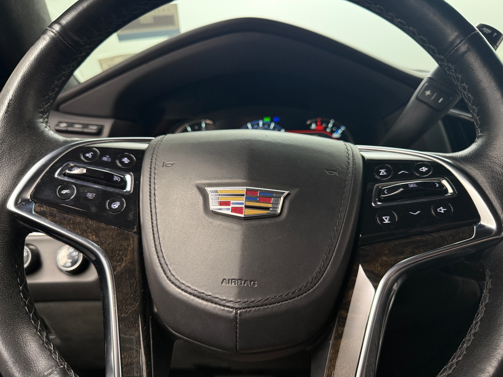 Thumbnail: 2016 Cadillac Escalade - 4