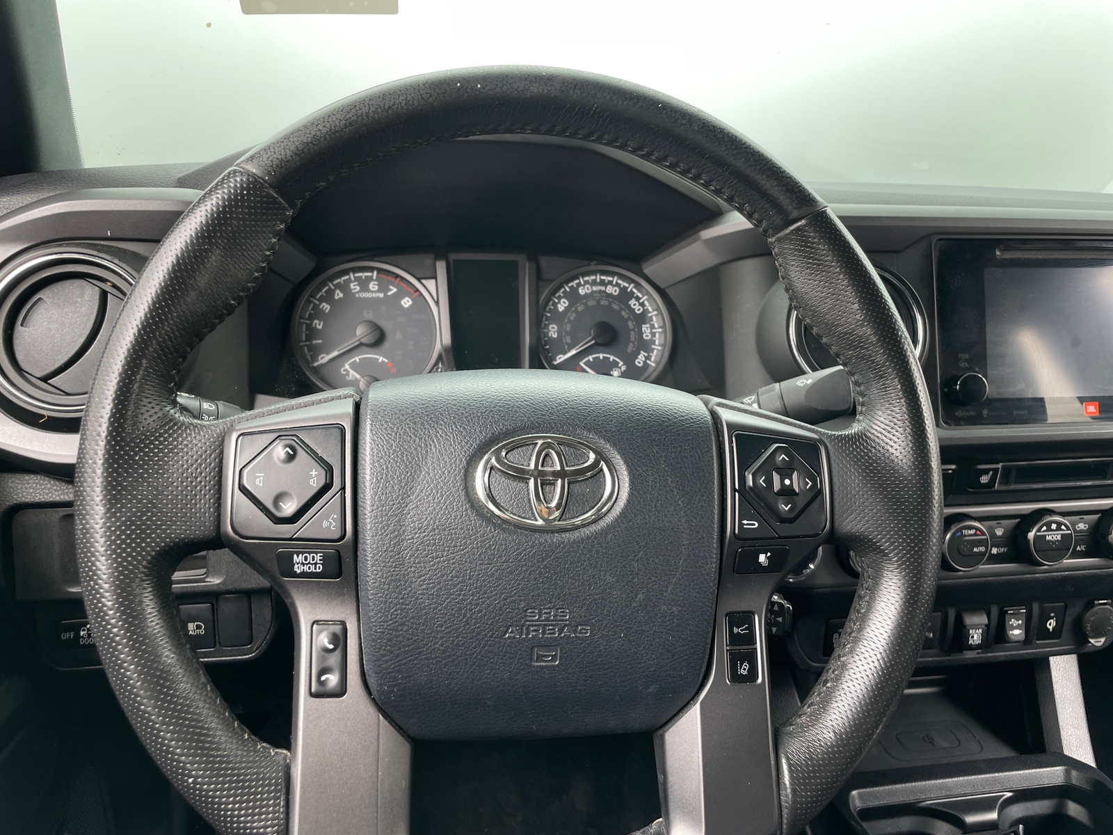 Thumbnail: 2019 Toyota Tacoma - 4
