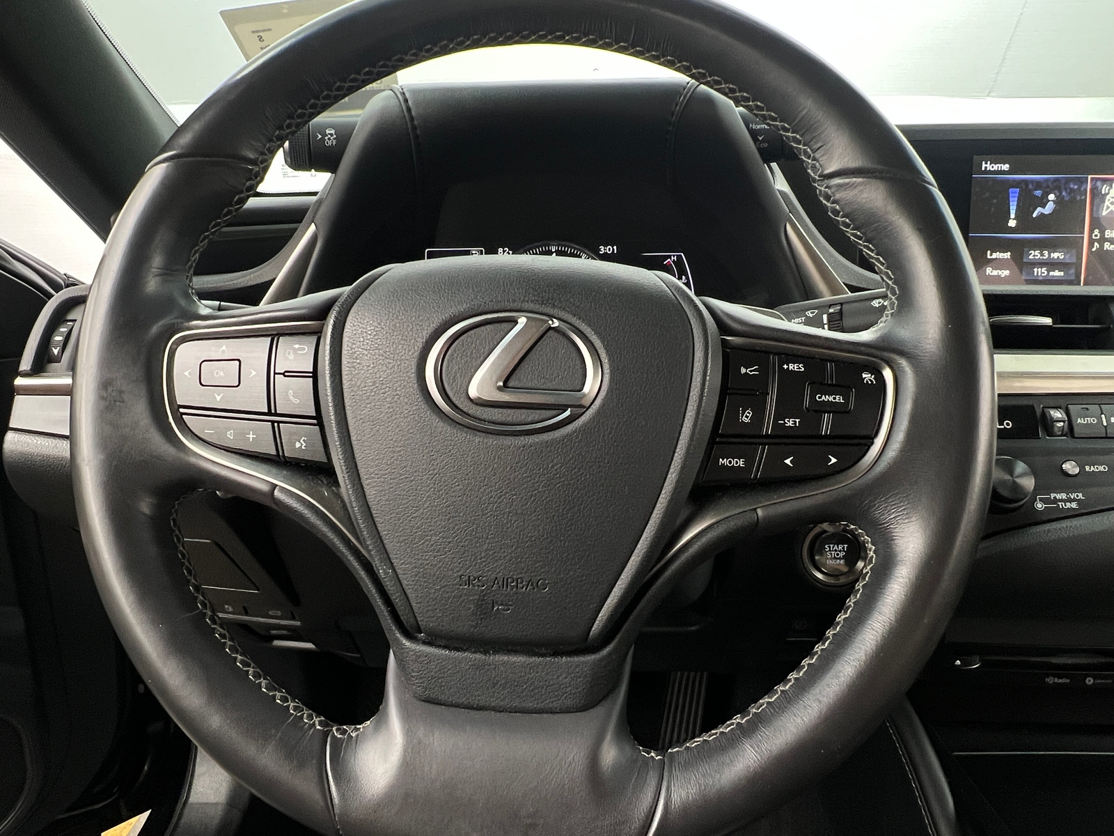 Thumbnail: 2019 Lexus ES - 5