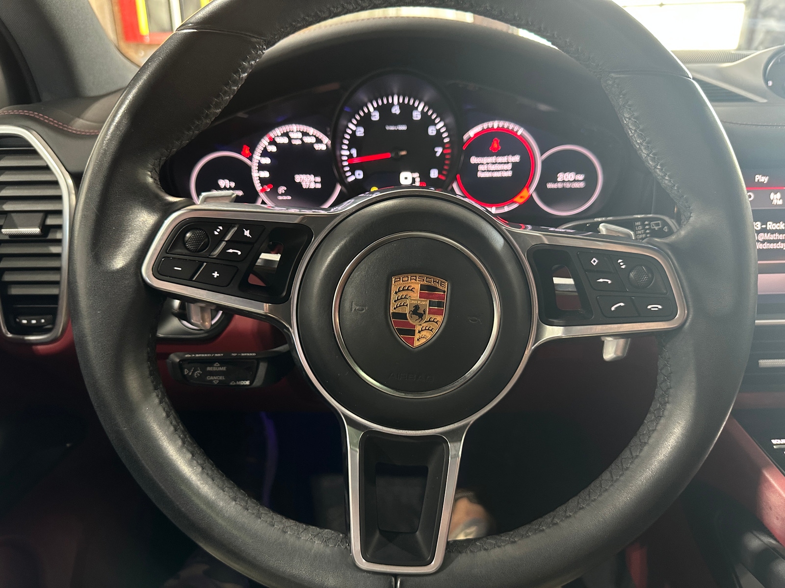 Thumbnail: 2022 Porsche Cayenne - 4