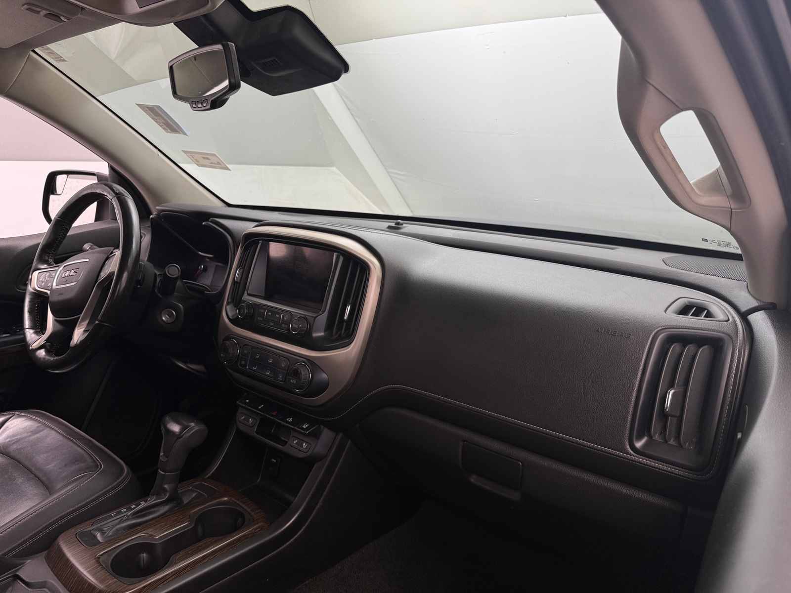 Thumbnail: 2017 GMC Canyon - 2