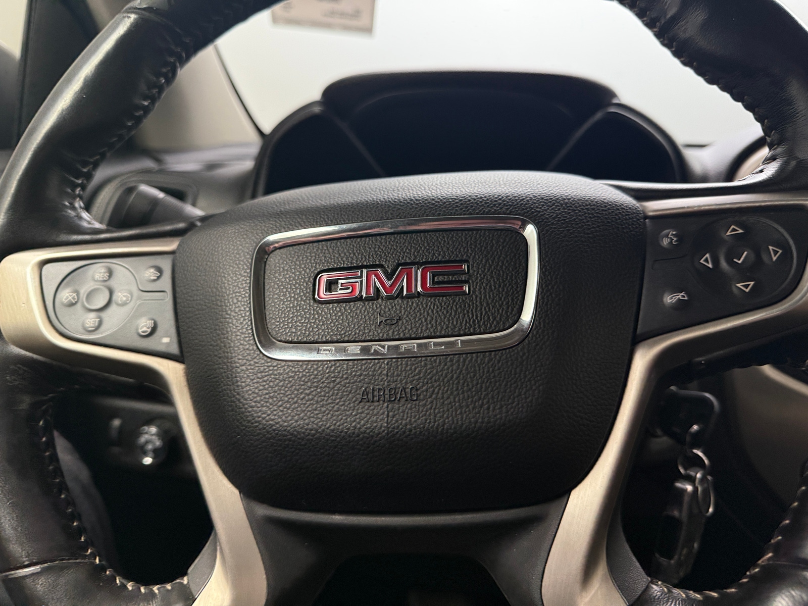 Thumbnail: 2017 GMC Canyon - 4