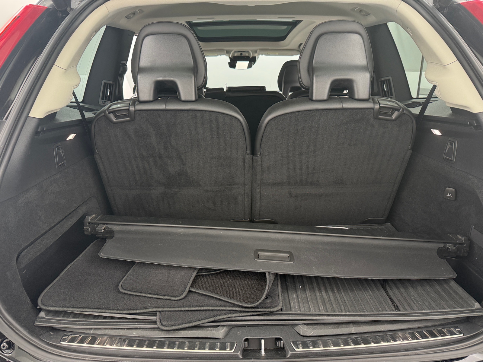 Thumbnail: 2021 Volvo XC90 - 6