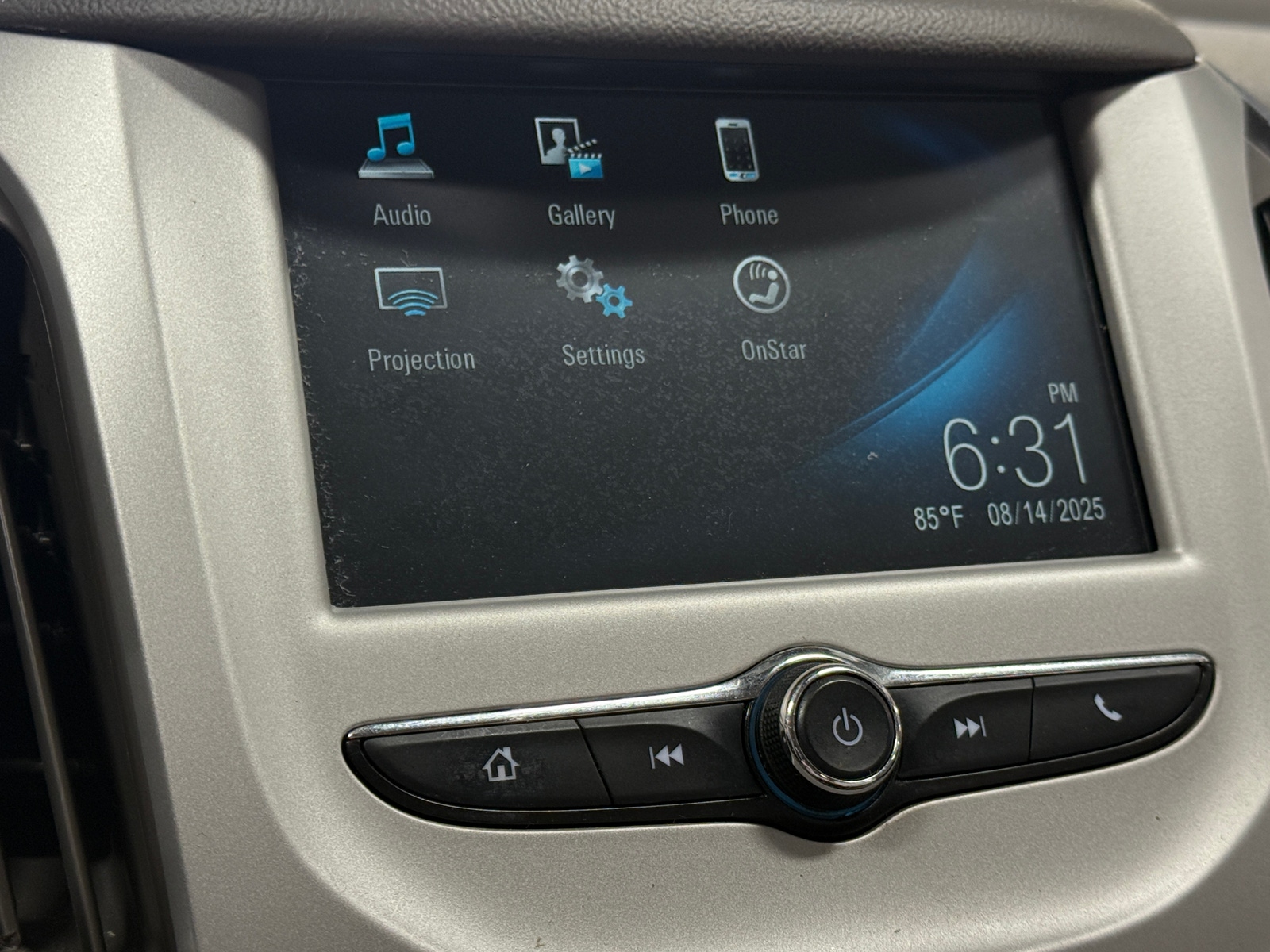 Thumbnail: 2017 Chevrolet Cruze - 4