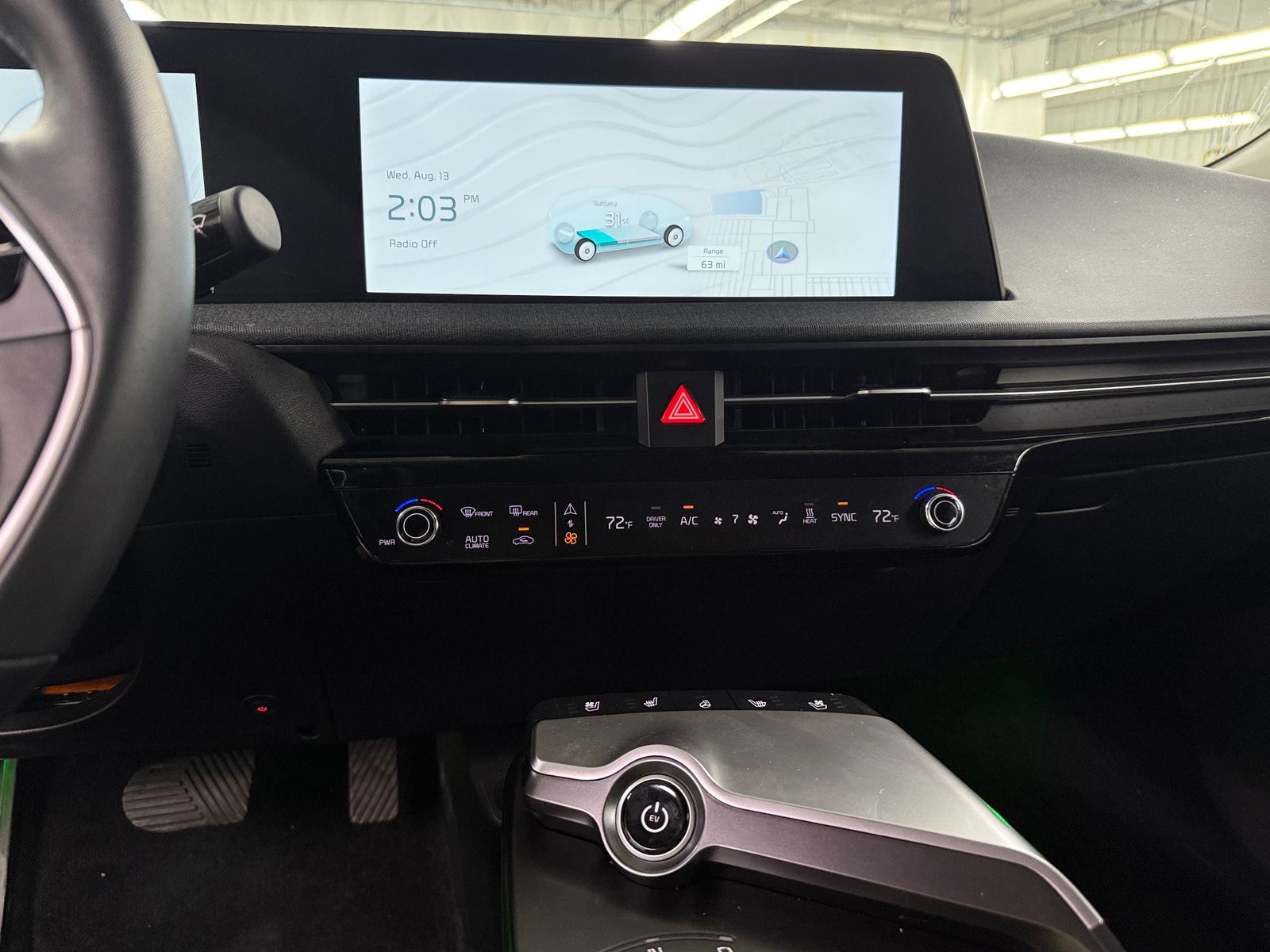 Thumbnail: 2023 Kia EV6 - 3