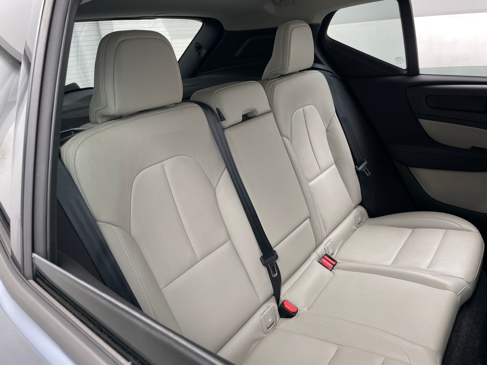 Thumbnail: 2021 Volvo XC40 - 5