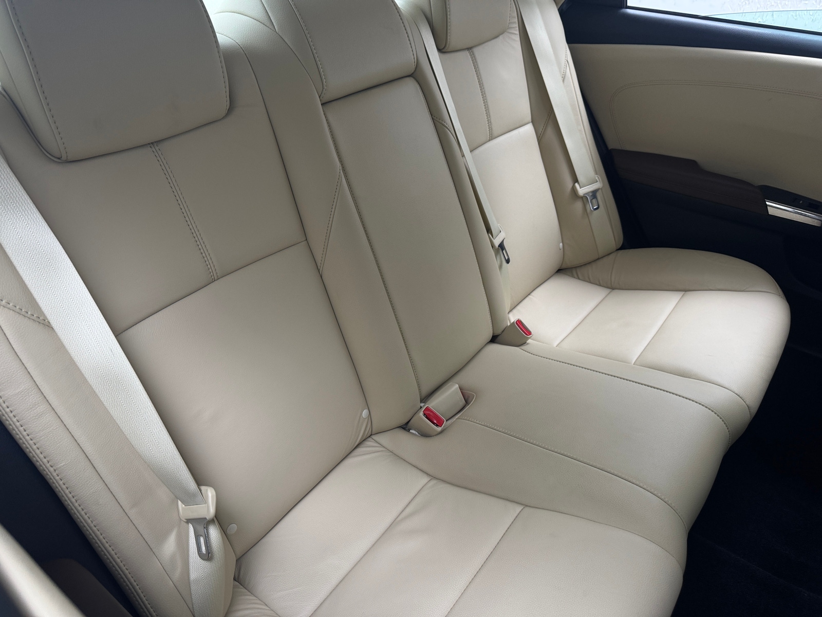 Thumbnail: 2017 Toyota Avalon - 5