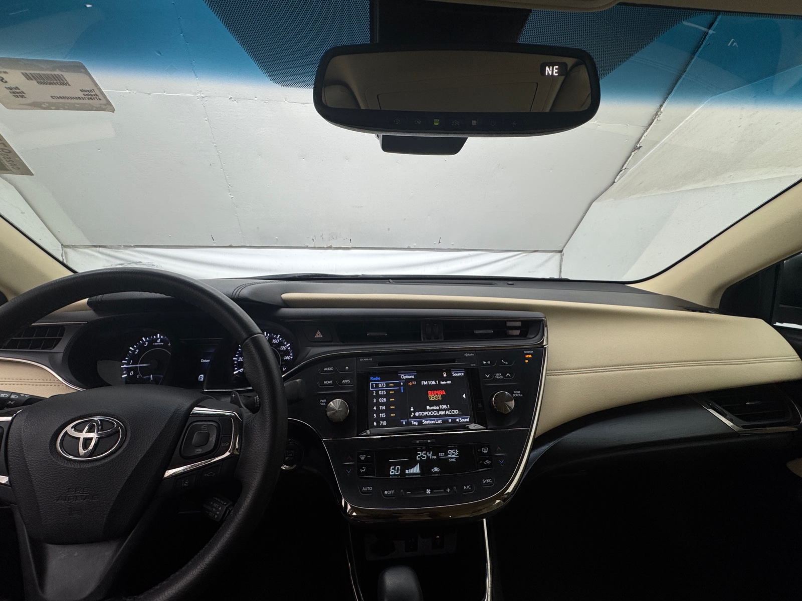 Thumbnail: 2017 Toyota Avalon - 2