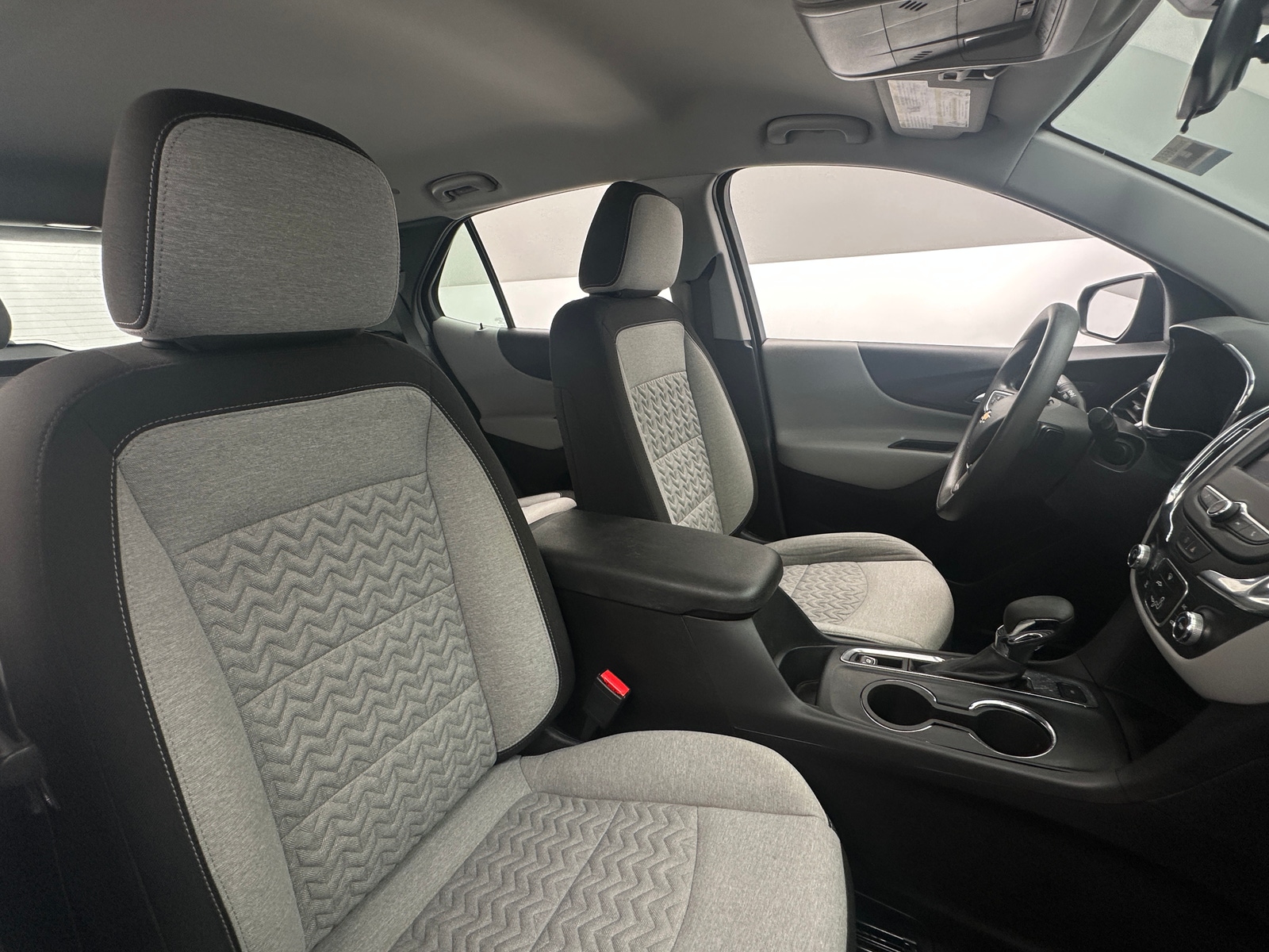 Thumbnail: 2023 Chevrolet Equinox - 2