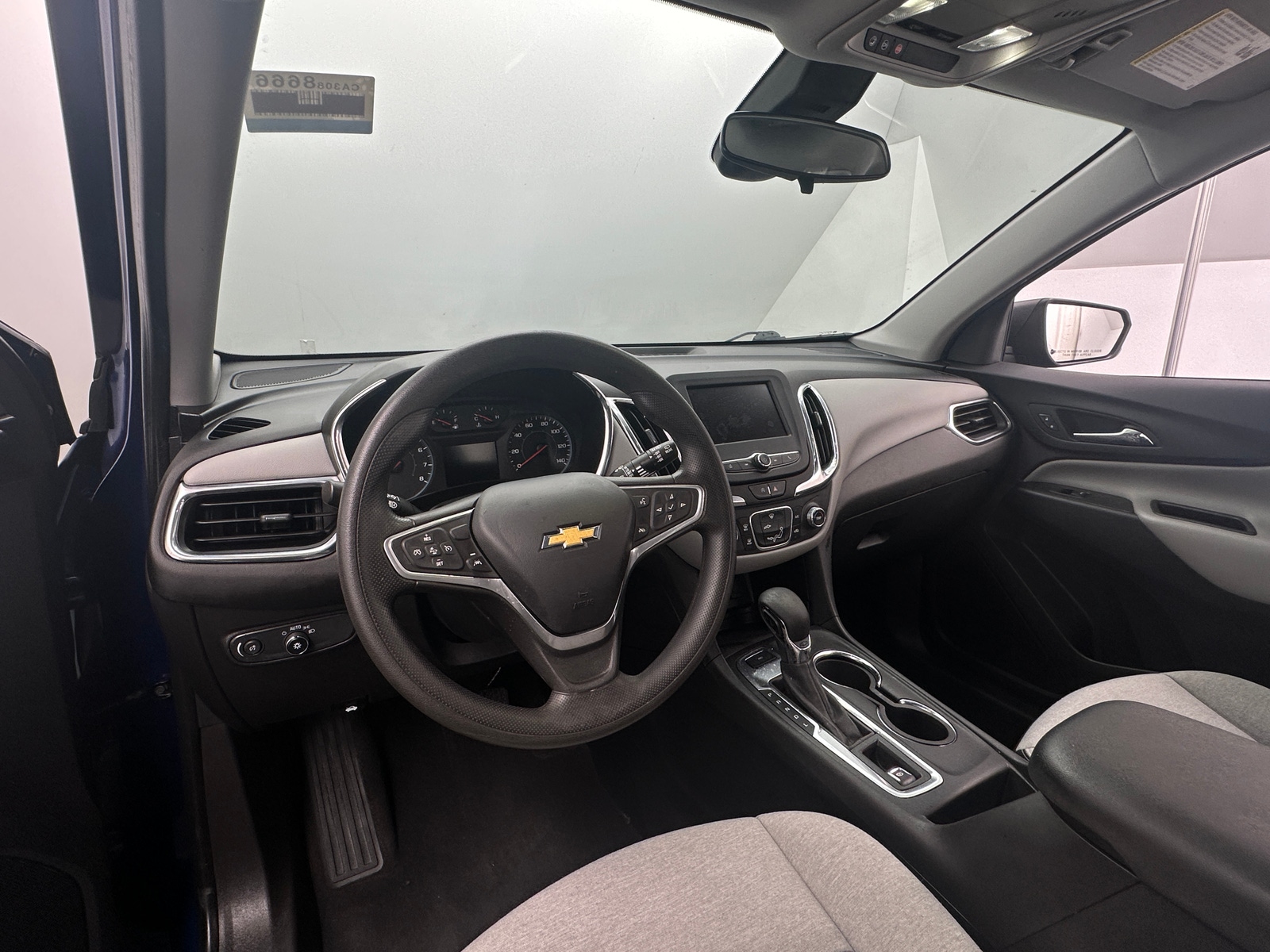 Thumbnail: 2023 Chevrolet Equinox - 3