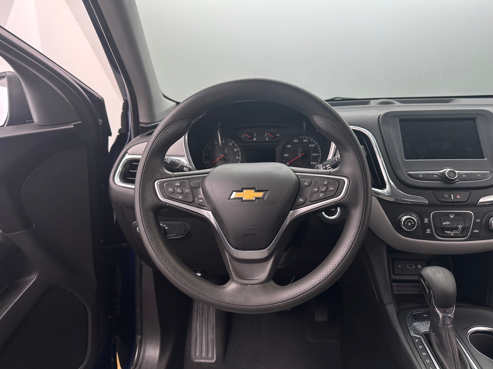 Thumbnail: 2023 Chevrolet Equinox - 5