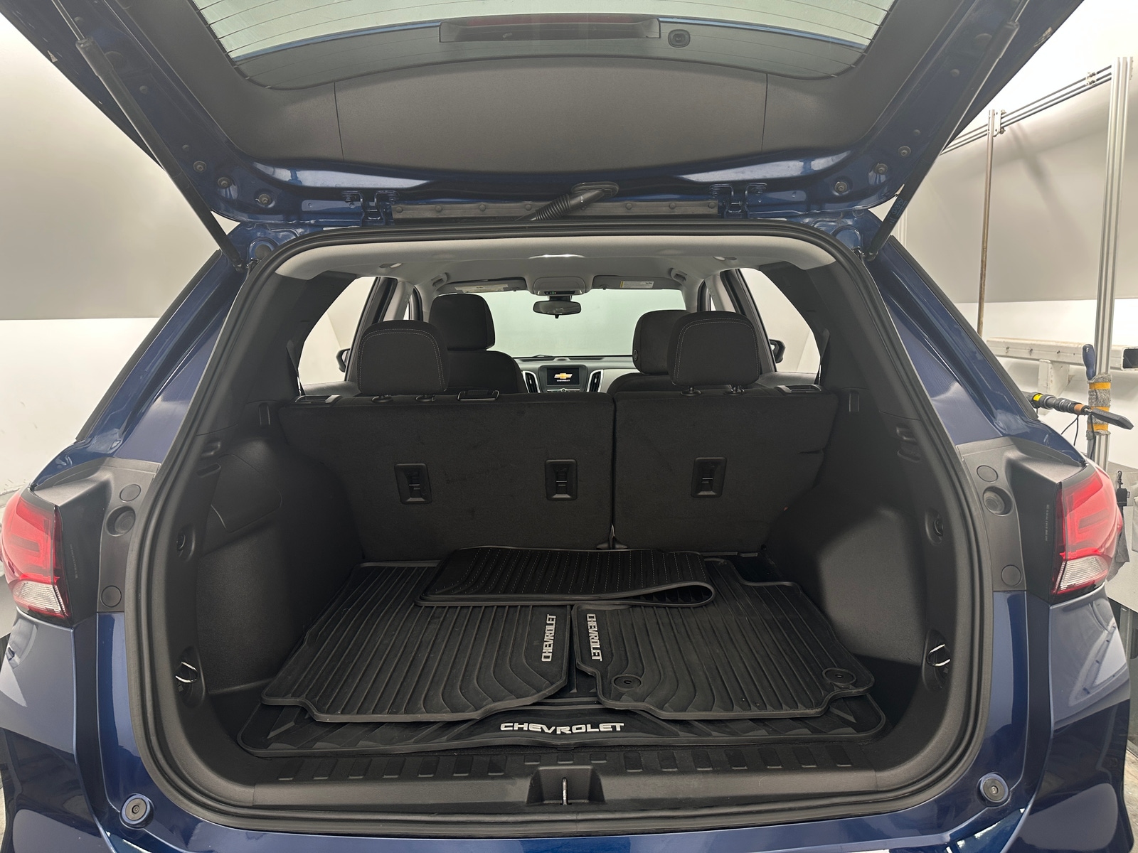 Thumbnail: 2023 Chevrolet Equinox - 7