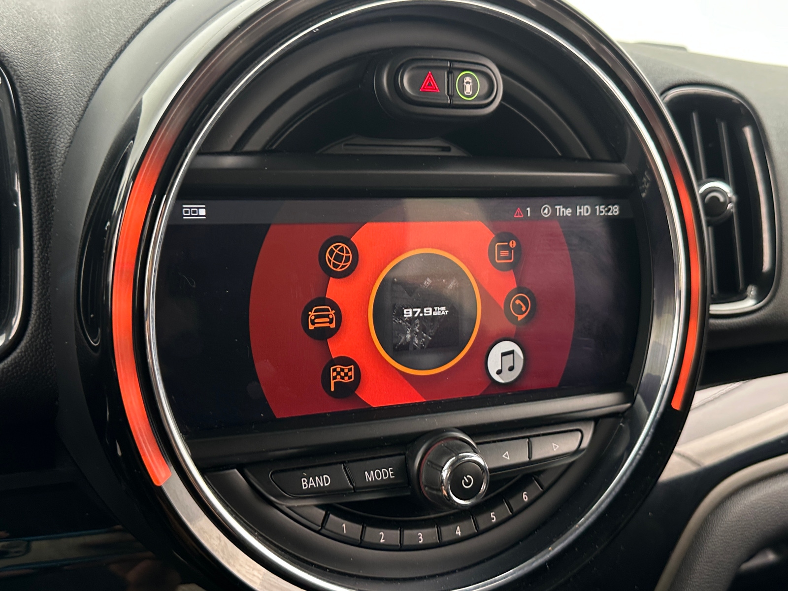 Thumbnail: 2019 MINI Cooper Countryman - 3