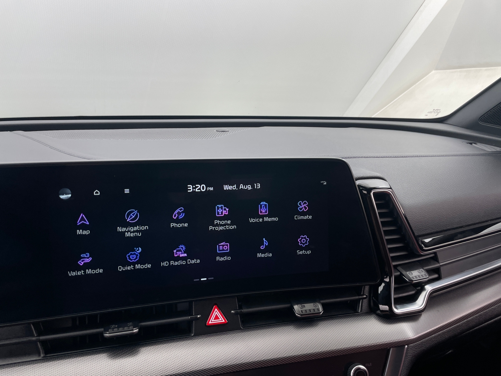 Thumbnail: 2023 Kia Sportage - 3