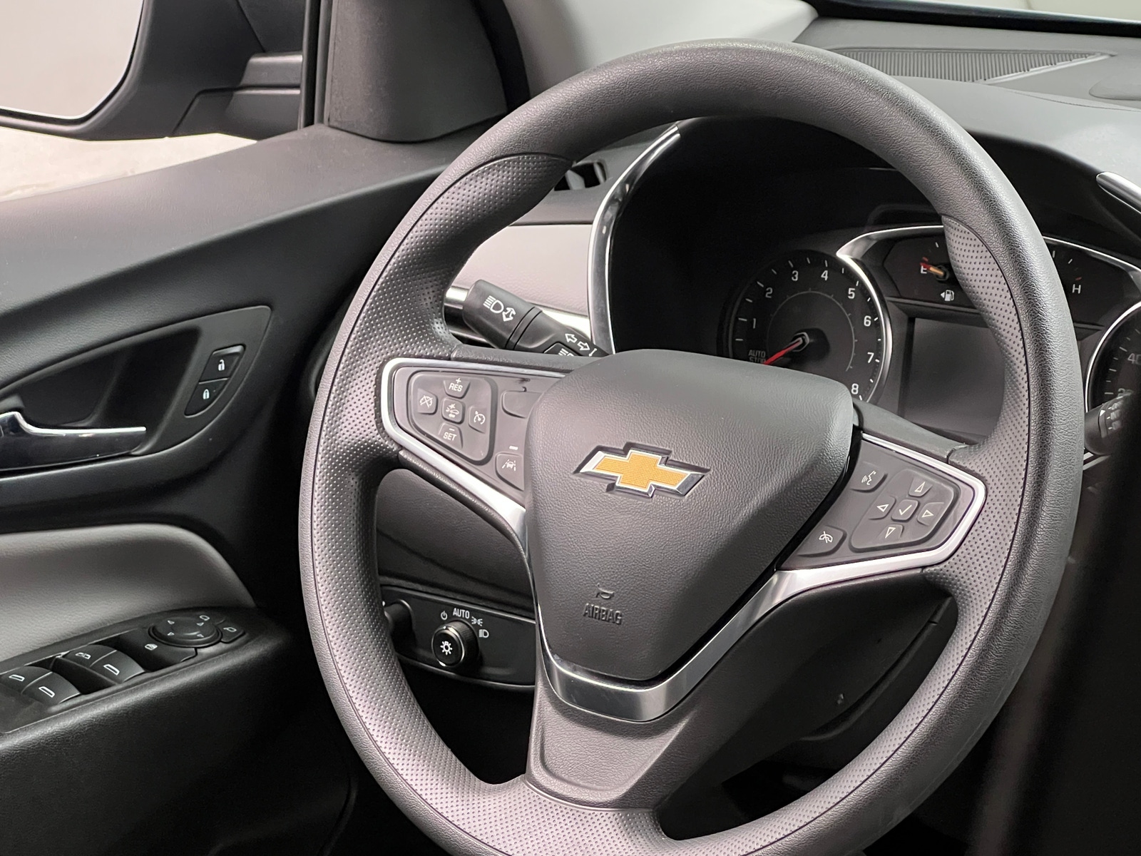 Thumbnail: 2024 Chevrolet Equinox - 5