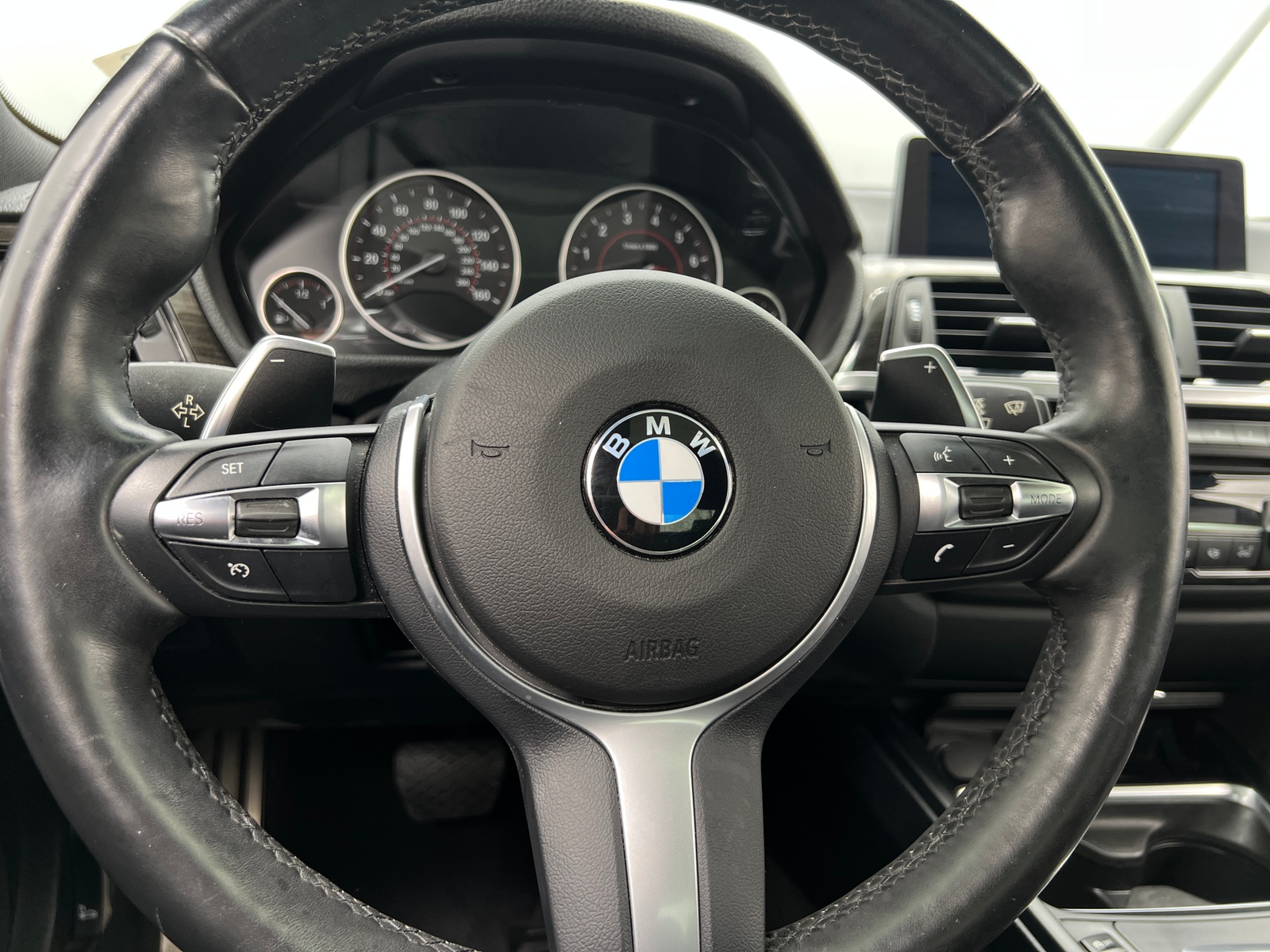 Thumbnail: 2015 BMW 4 Series - 4