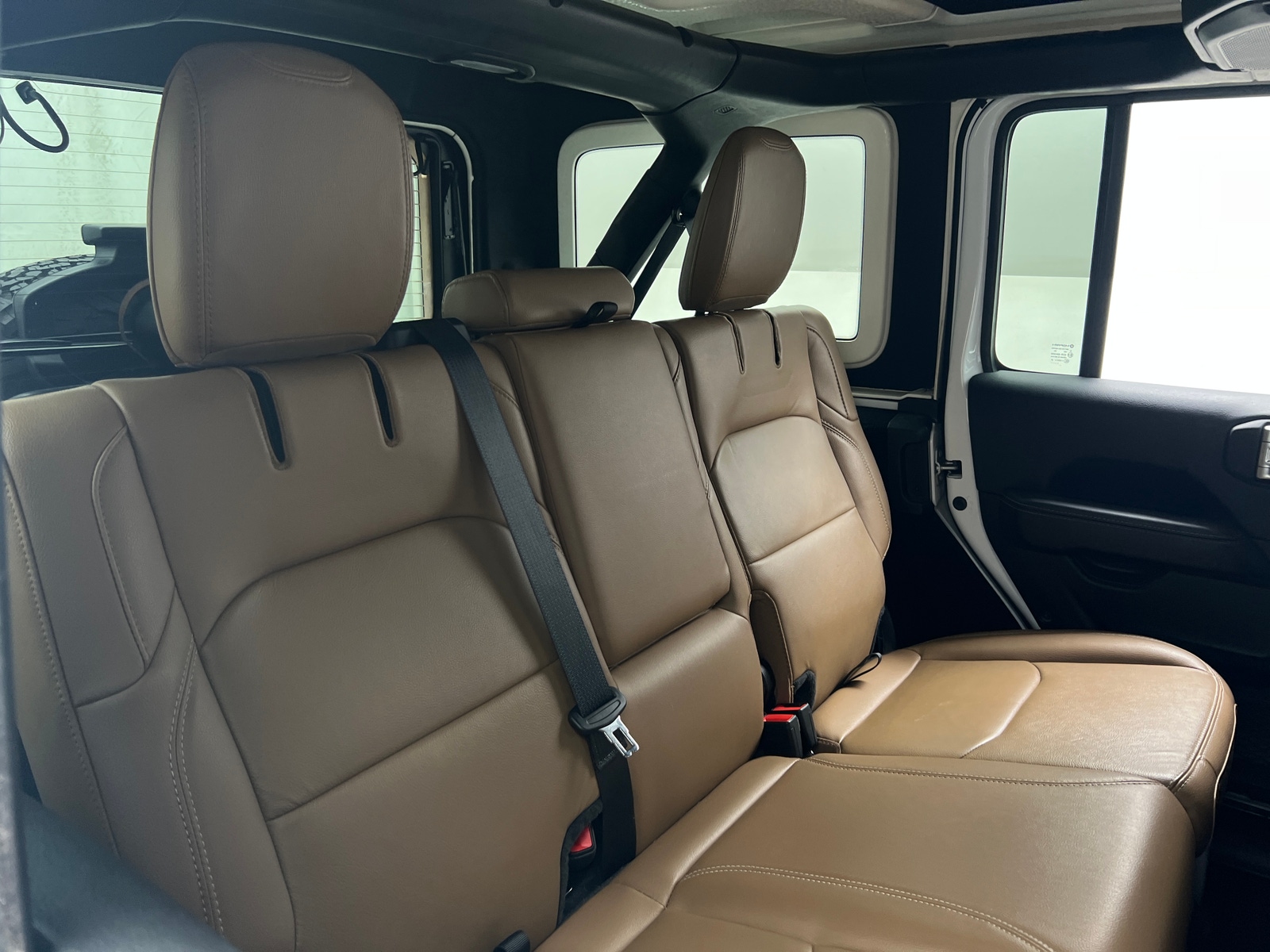 Thumbnail: 2021 Jeep Wrangler - 5