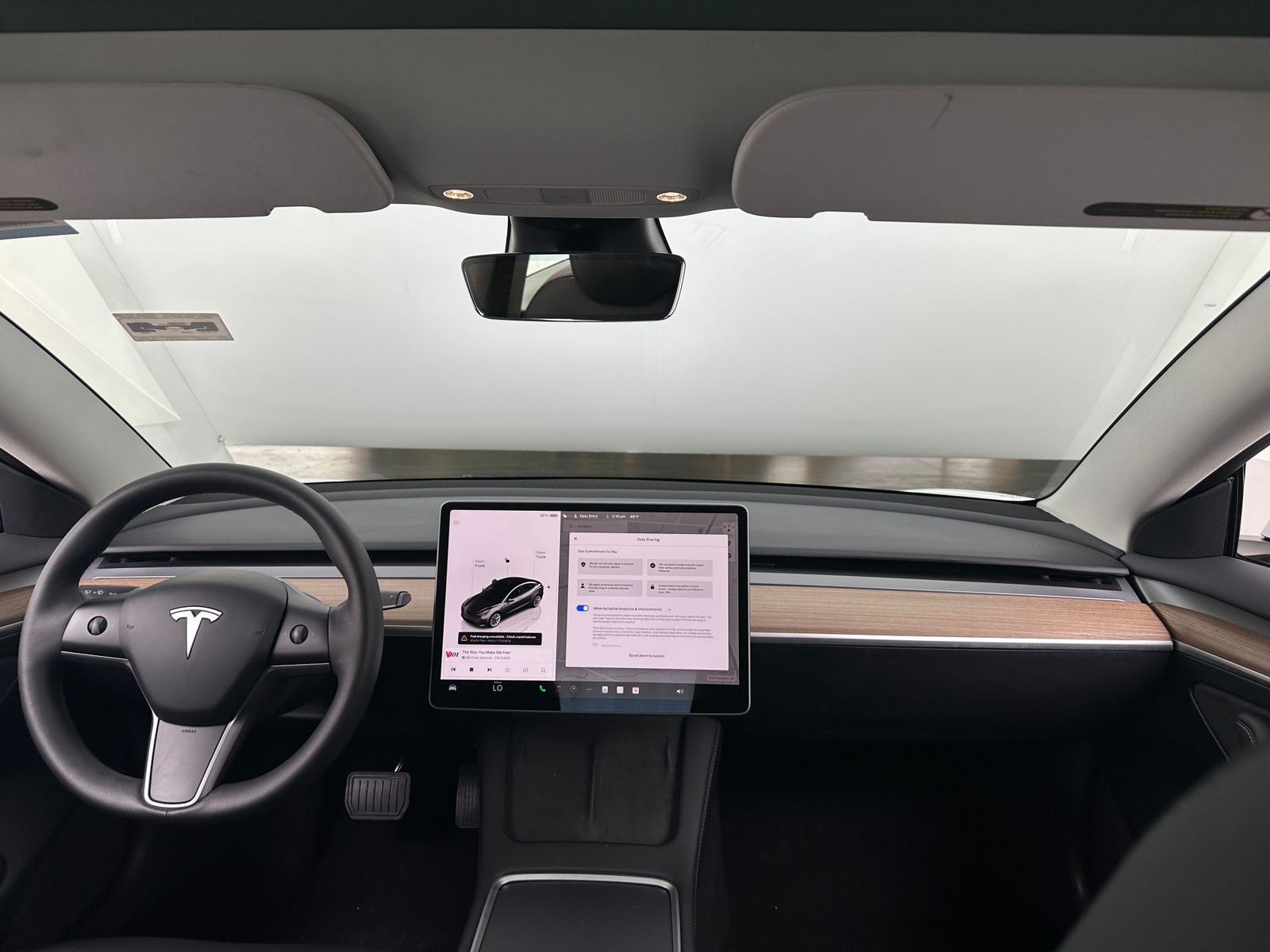 Thumbnail: 2023 Tesla Model 3 - 2