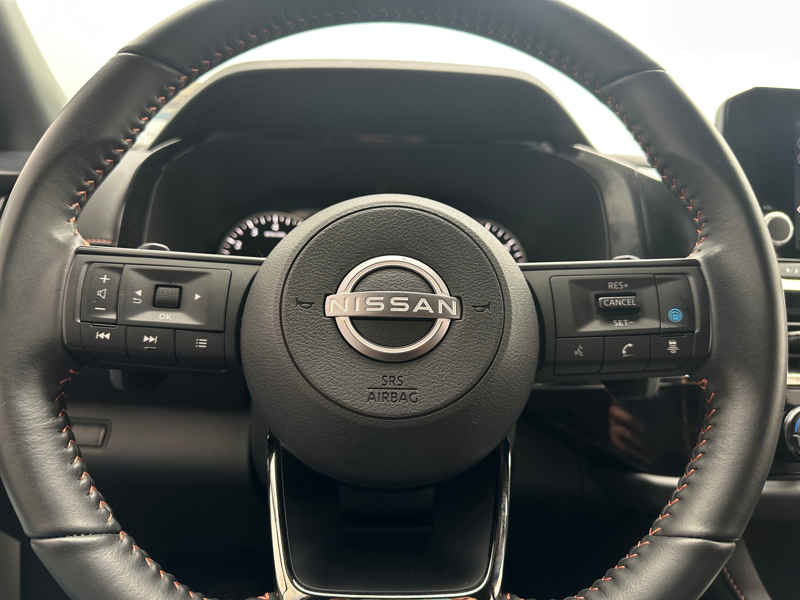 Thumbnail: 2024 Nissan Pathfinder - 5