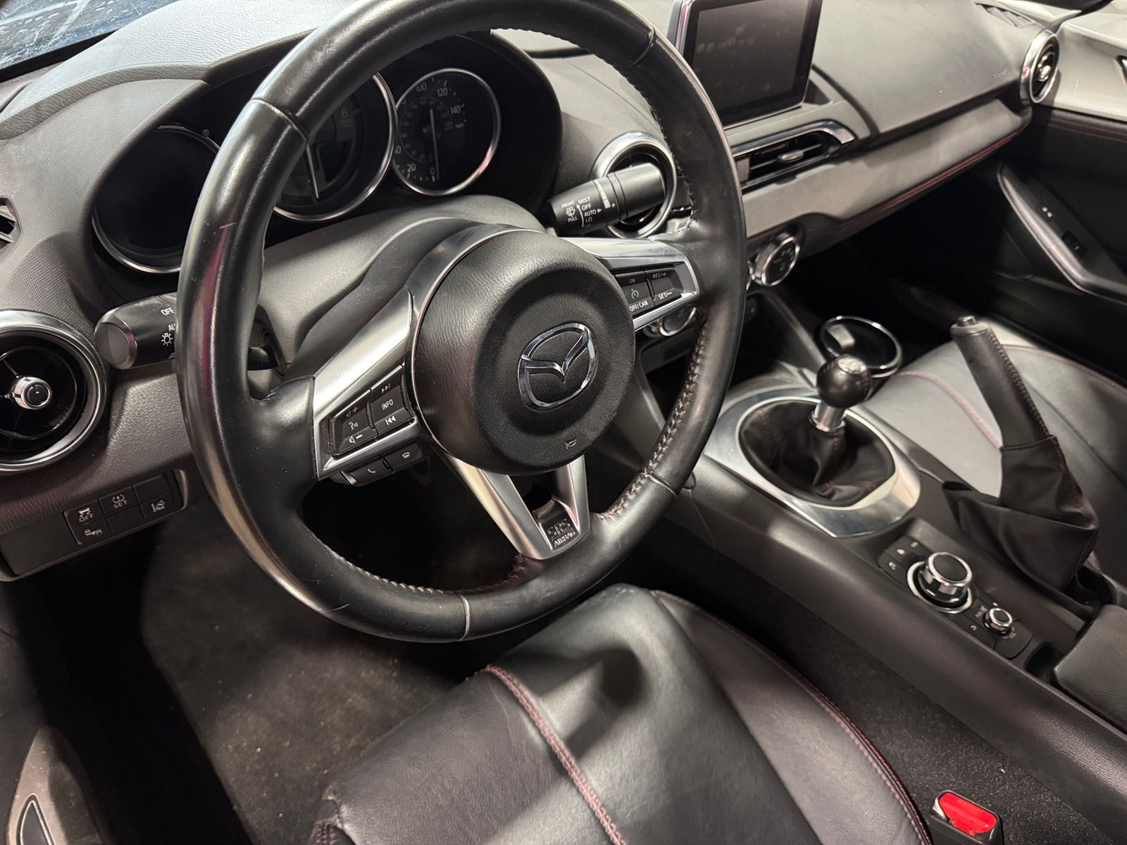 Thumbnail: 2017 Mazda MX-5 Miata - 2