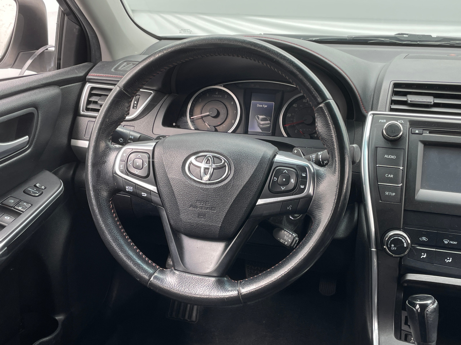 Thumbnail: 2015 Toyota Camry - 5