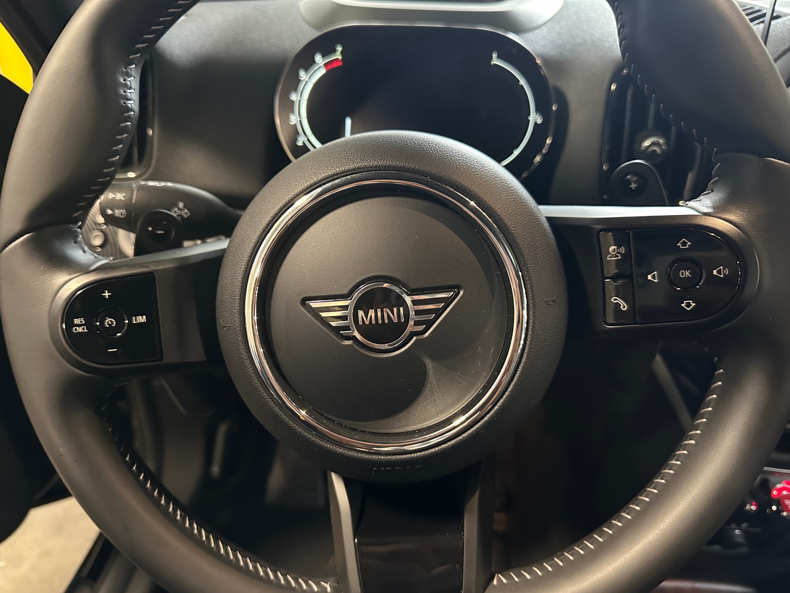 Thumbnail: 2023 MINI Cooper Countryman - 4